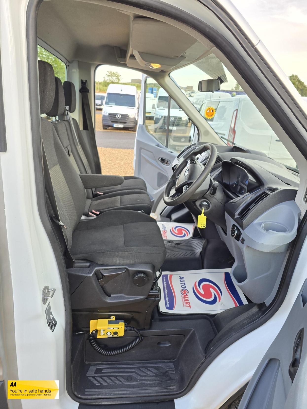 Ford Transit 2.2 TDCi 350 1-Way Tipper 2dr Diesel Manual RWD L2 Euro 5 (1-Stop) (125 ps)