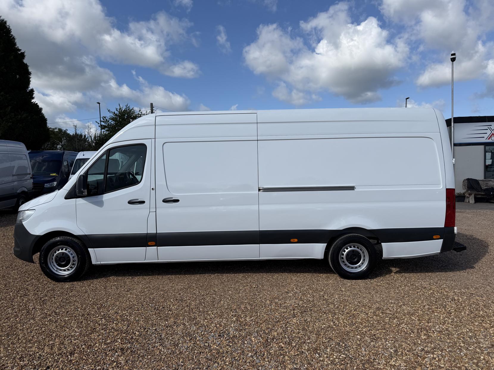 2020 Mercedes-Benz Sprinter 2.1 314 CDI Panel Van 5dr Diesel Manual RWD L3 H2 Euro 6 (143 ps) - Image 1