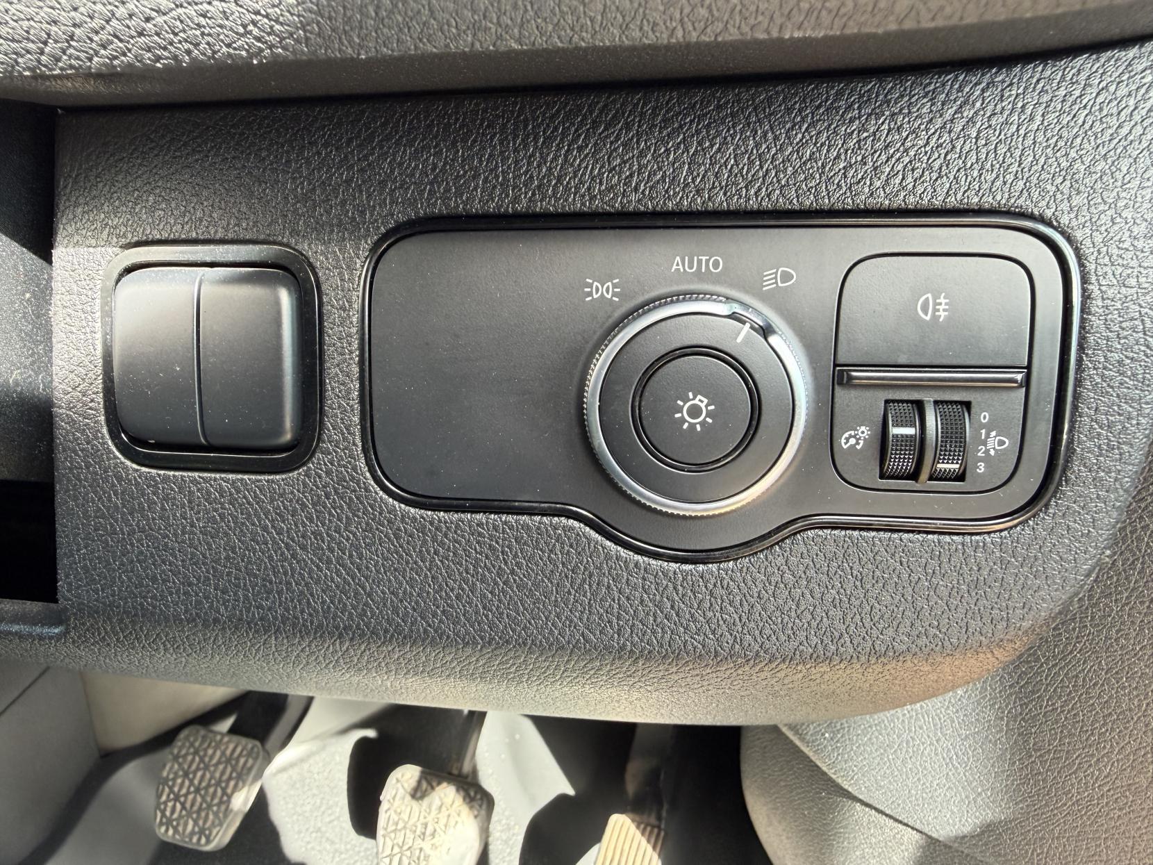 2020 Mercedes-Benz Sprinter 2.1 314 CDI Panel Van 5dr Diesel Manual RWD L3 H2 Euro 6 (143 ps) - Thumbnail 17