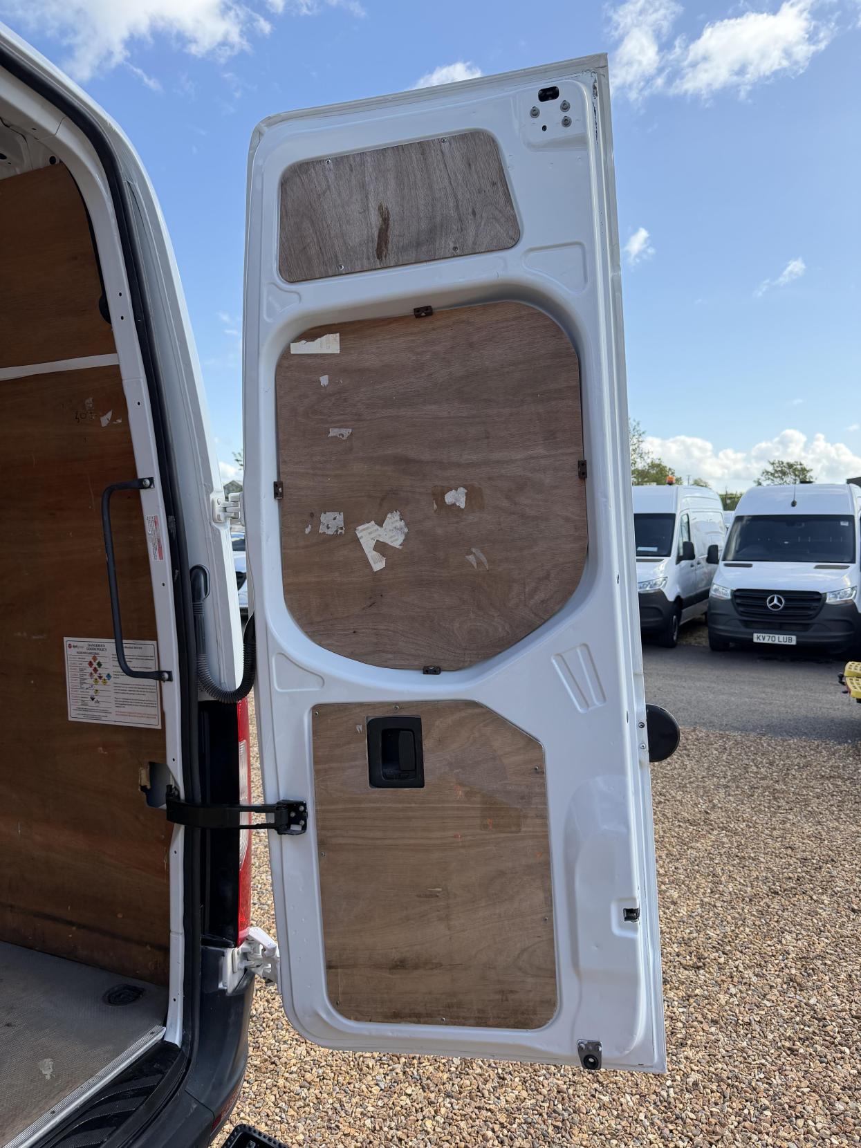 2020 Mercedes-Benz Sprinter 2.1 314 CDI Panel Van 5dr Diesel Manual RWD L3 H2 Euro 6 (143 ps) - Thumbnail 38