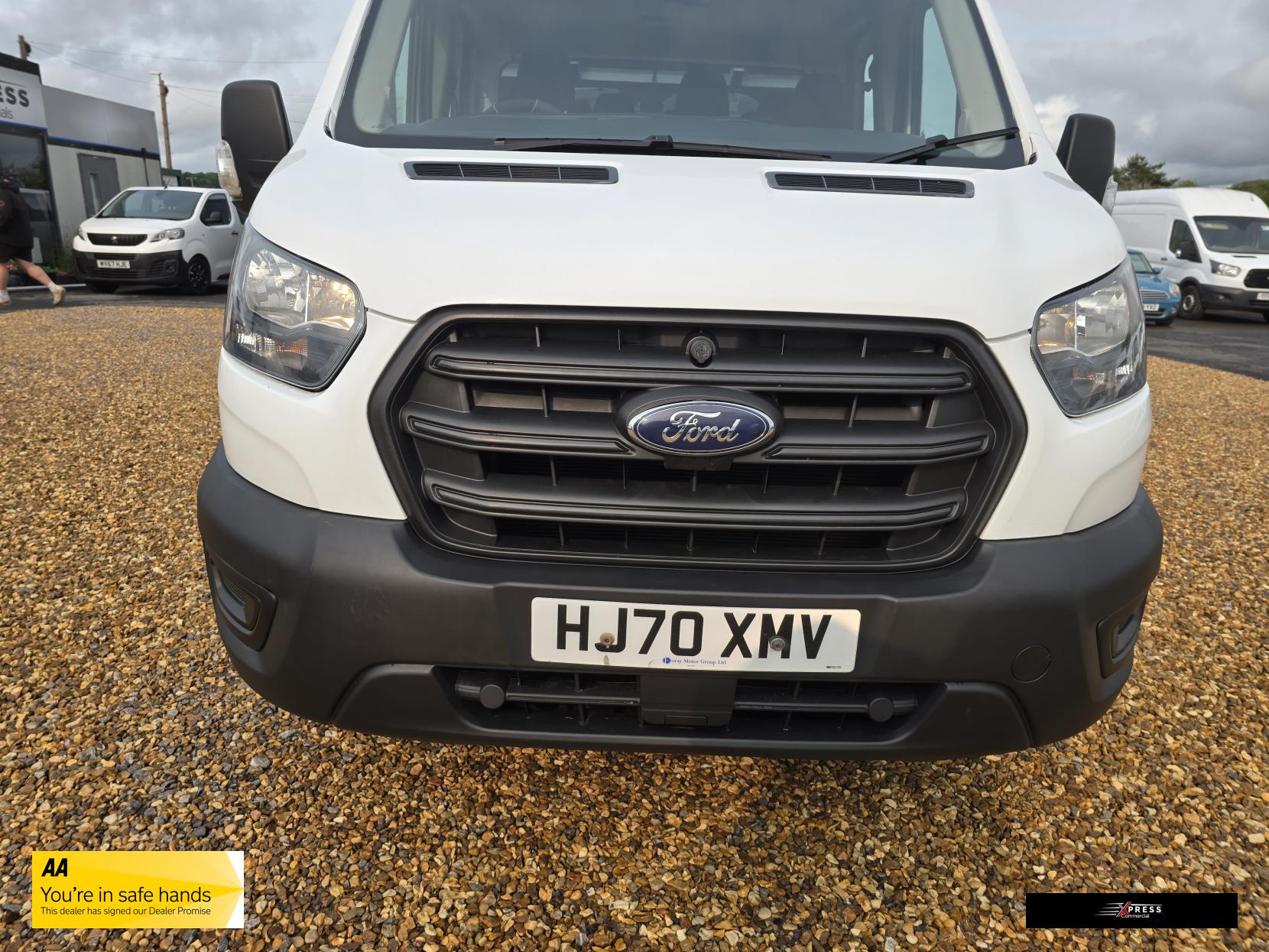 Ford Transit Transit 2.0 350 EcoBlue Leader Tipper Double Cab 4dr Diesel Manual RWD L3 Euro 6 (s/s) (1-Way, Aluminium, 1-Stop) (130 ps)