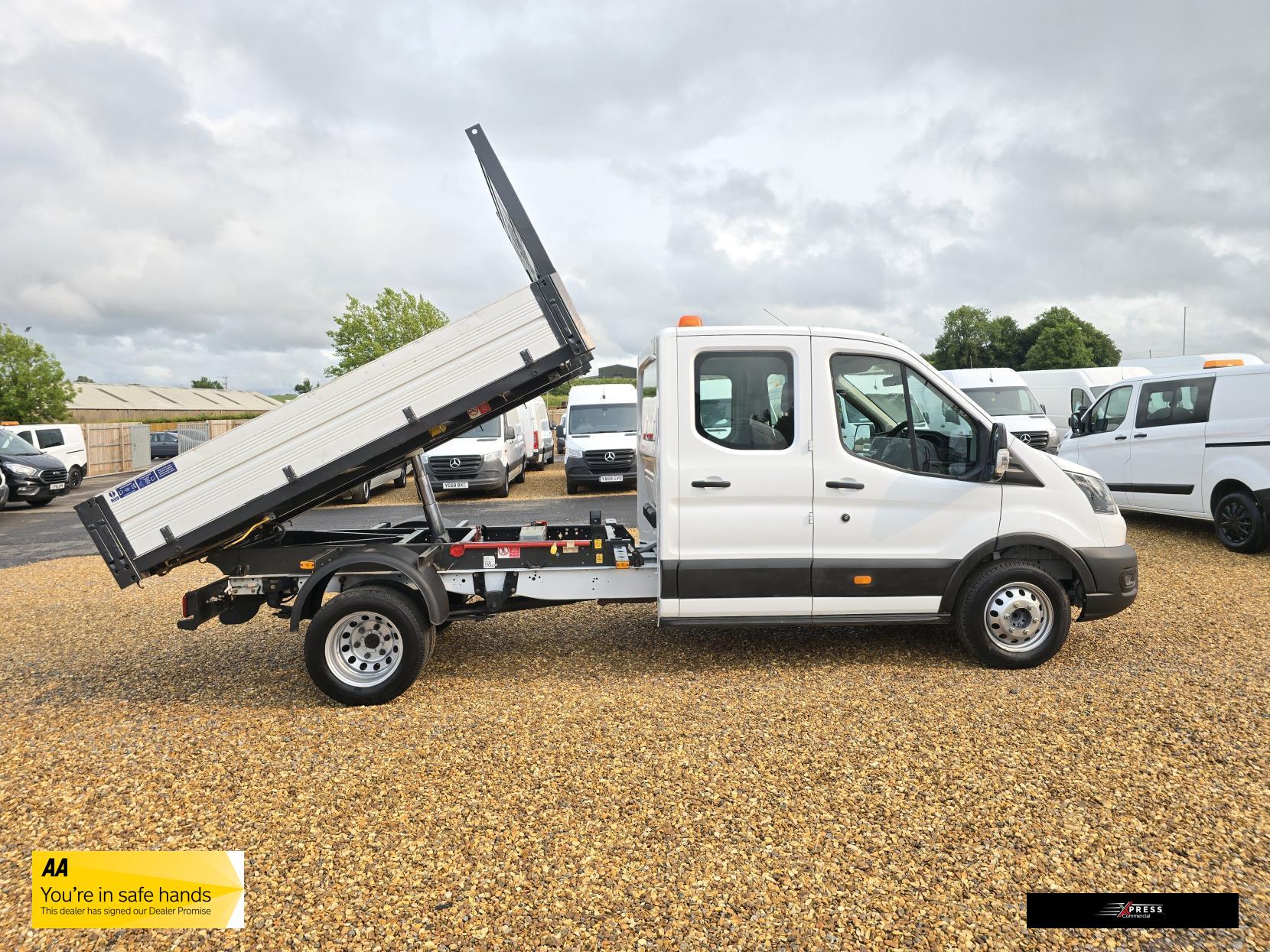 Ford Transit Transit 2.0 350 EcoBlue Leader Tipper Double Cab 4dr Diesel Manual RWD L3 Euro 6 (s/s) (1-Way, Aluminium, 1-Stop) (130 ps)