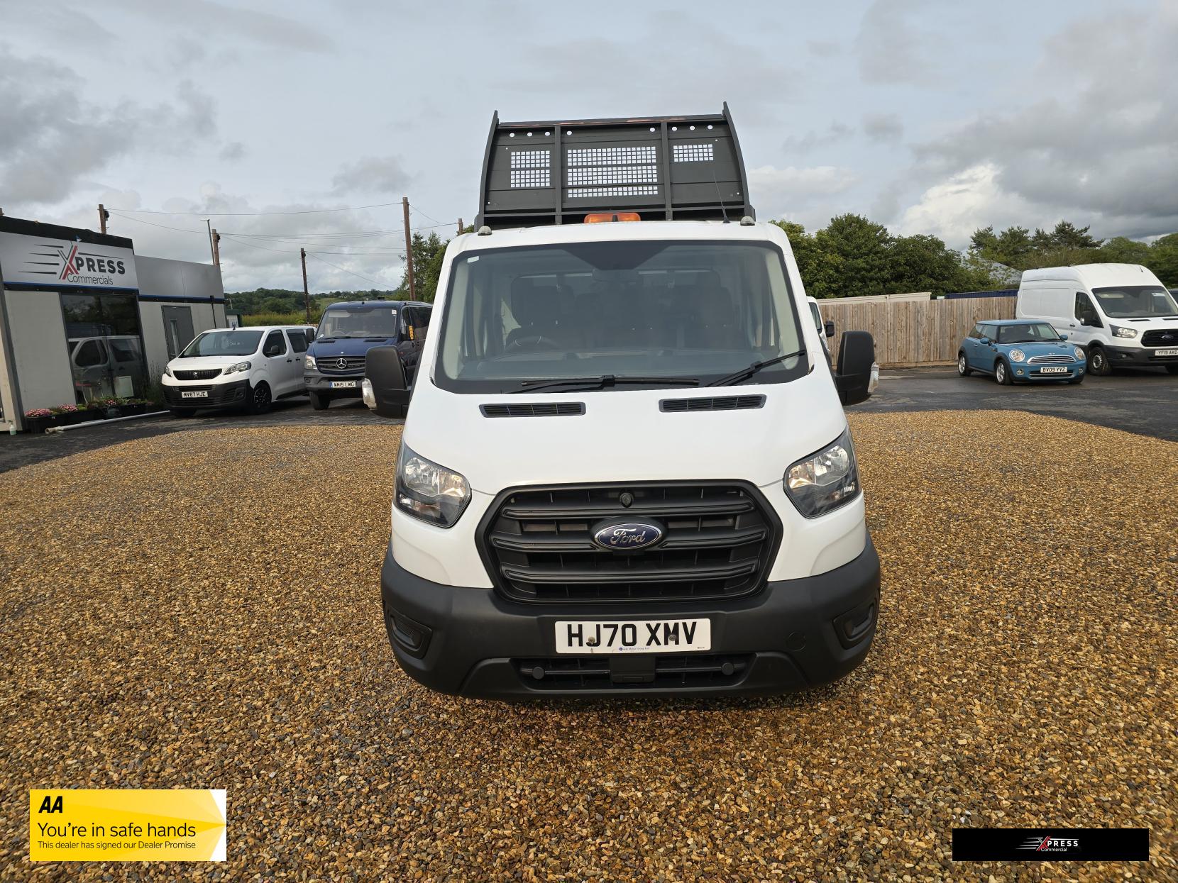 Ford Transit Transit 2.0 350 EcoBlue Leader Tipper Double Cab 4dr Diesel Manual RWD L3 Euro 6 (s/s) (1-Way, Aluminium, 1-Stop) (130 ps)