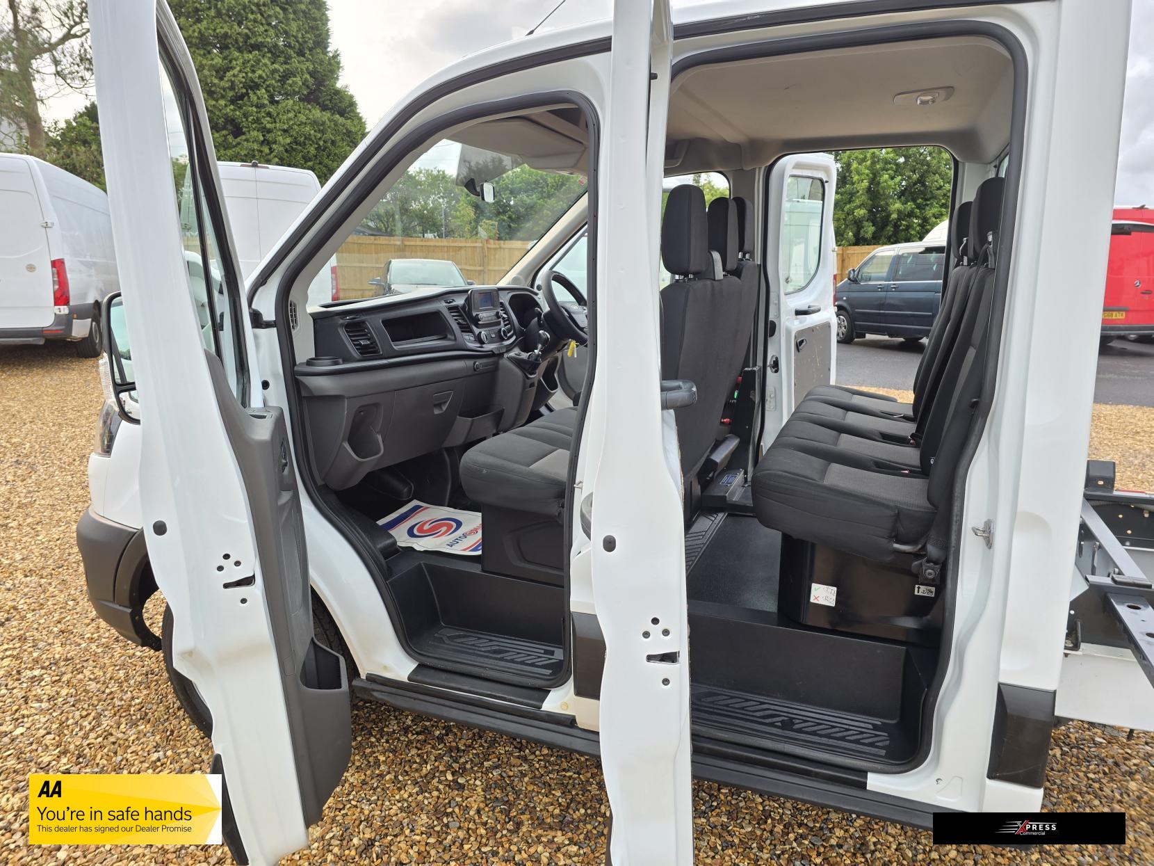 Ford Transit Transit 2.0 350 EcoBlue Leader Tipper Double Cab 4dr Diesel Manual RWD L3 Euro 6 (s/s) (1-Way, Aluminium, 1-Stop) (130 ps)