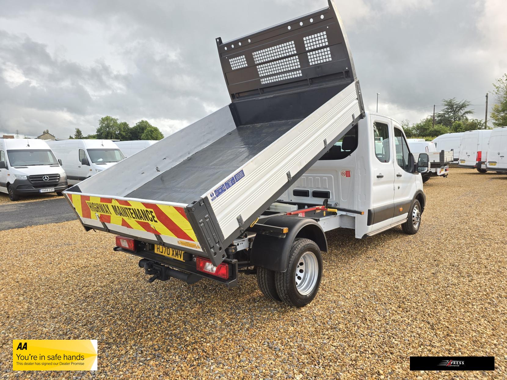 Ford Transit Transit 2.0 350 EcoBlue Leader Tipper Double Cab 4dr Diesel Manual RWD L3 Euro 6 (s/s) (1-Way, Aluminium, 1-Stop) (130 ps)