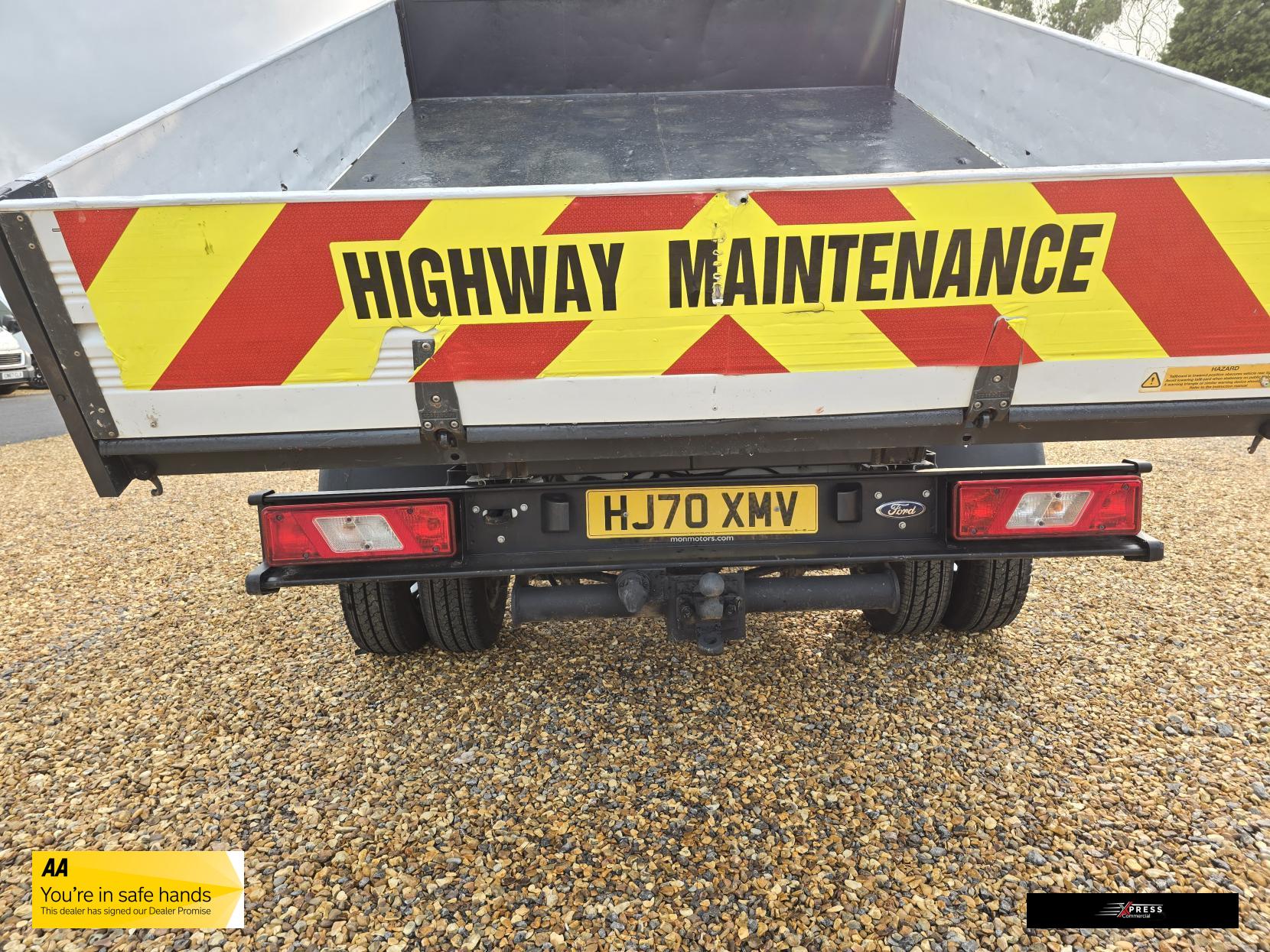 Ford Transit Transit 2.0 350 EcoBlue Leader Tipper Double Cab 4dr Diesel Manual RWD L3 Euro 6 (s/s) (1-Way, Aluminium, 1-Stop) (130 ps)