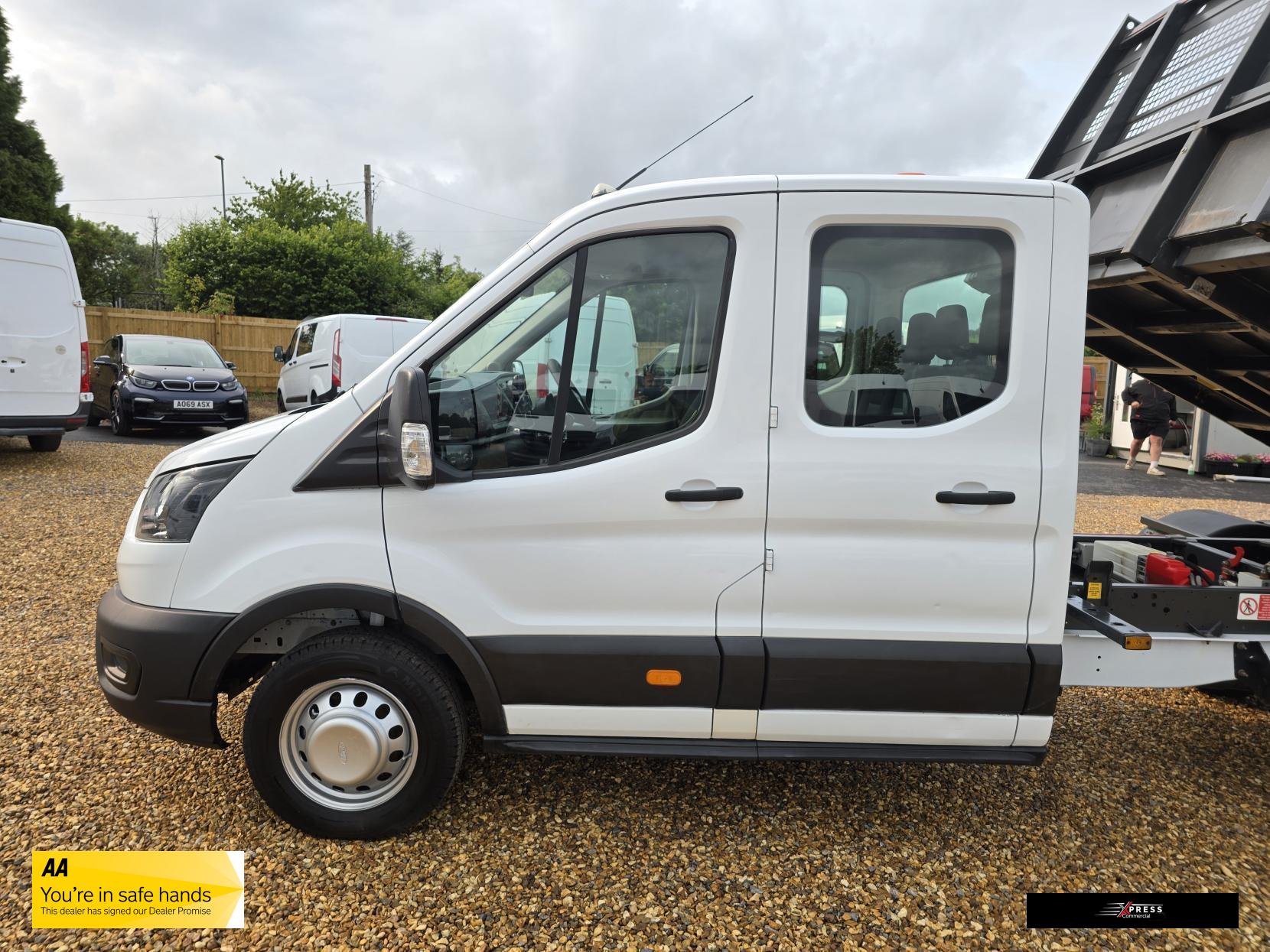 Ford Transit Transit 2.0 350 EcoBlue Leader Tipper Double Cab 4dr Diesel Manual RWD L3 Euro 6 (s/s) (1-Way, Aluminium, 1-Stop) (130 ps)