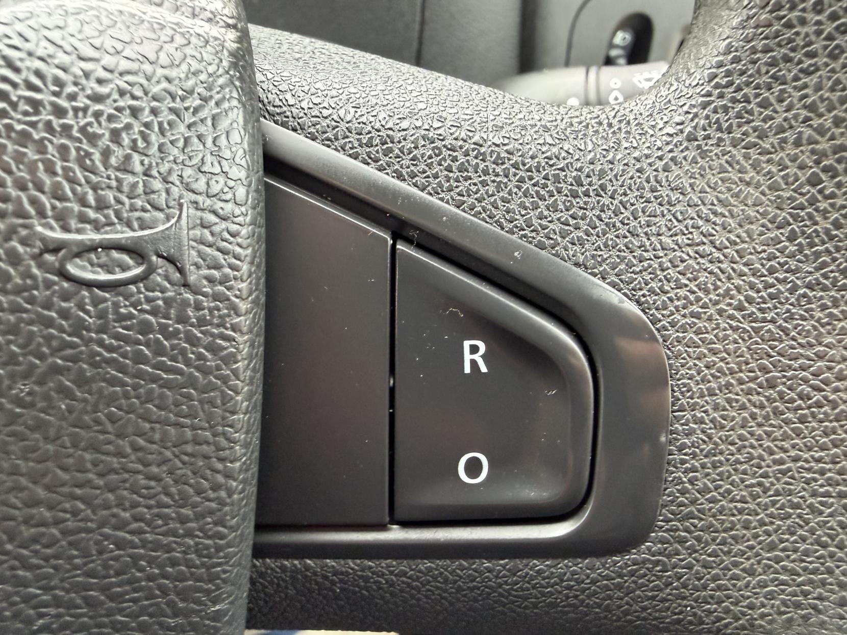 Vauxhall Movano 2.3 CDTi 3500 Panel Van 5dr Diesel Manual FWD L2 H2 Euro 6 (130 ps)