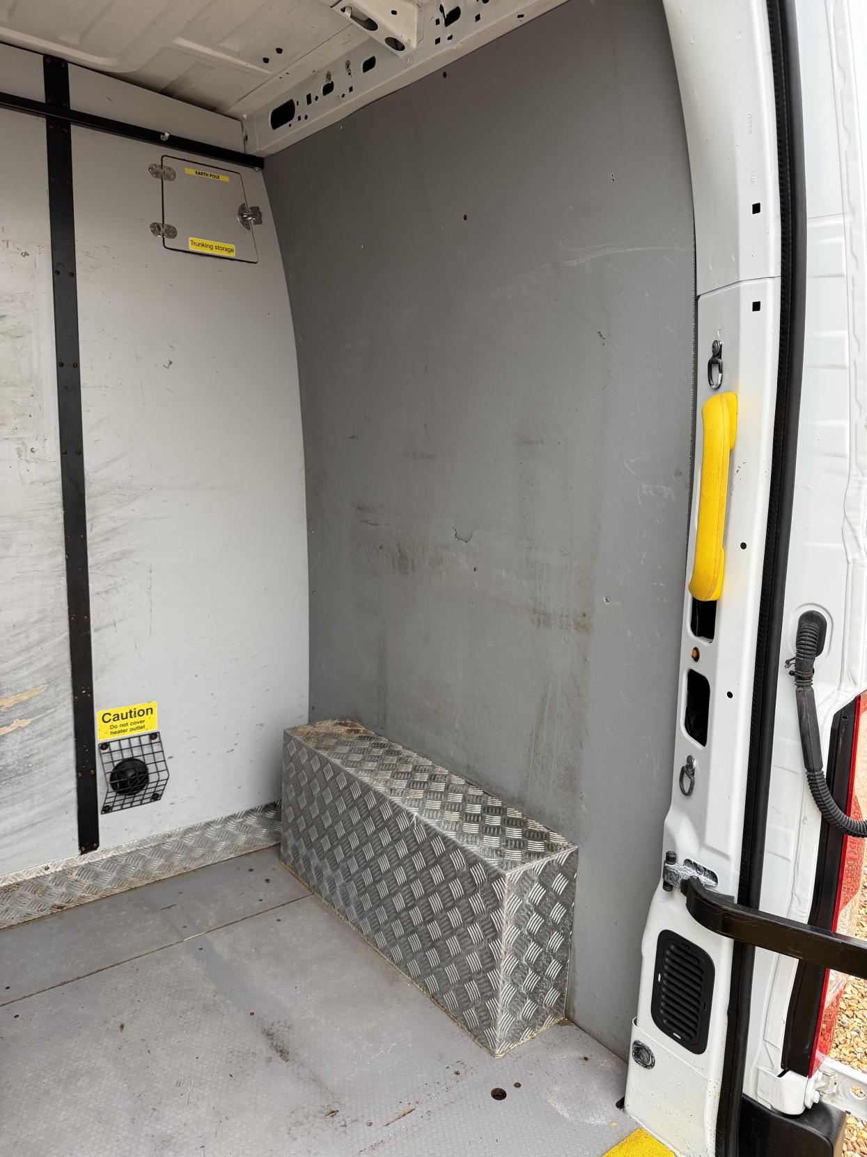 Vauxhall Movano 2.3 CDTi 3500 Panel Van 5dr Diesel Manual FWD L2 H2 Euro 6 (130 ps)