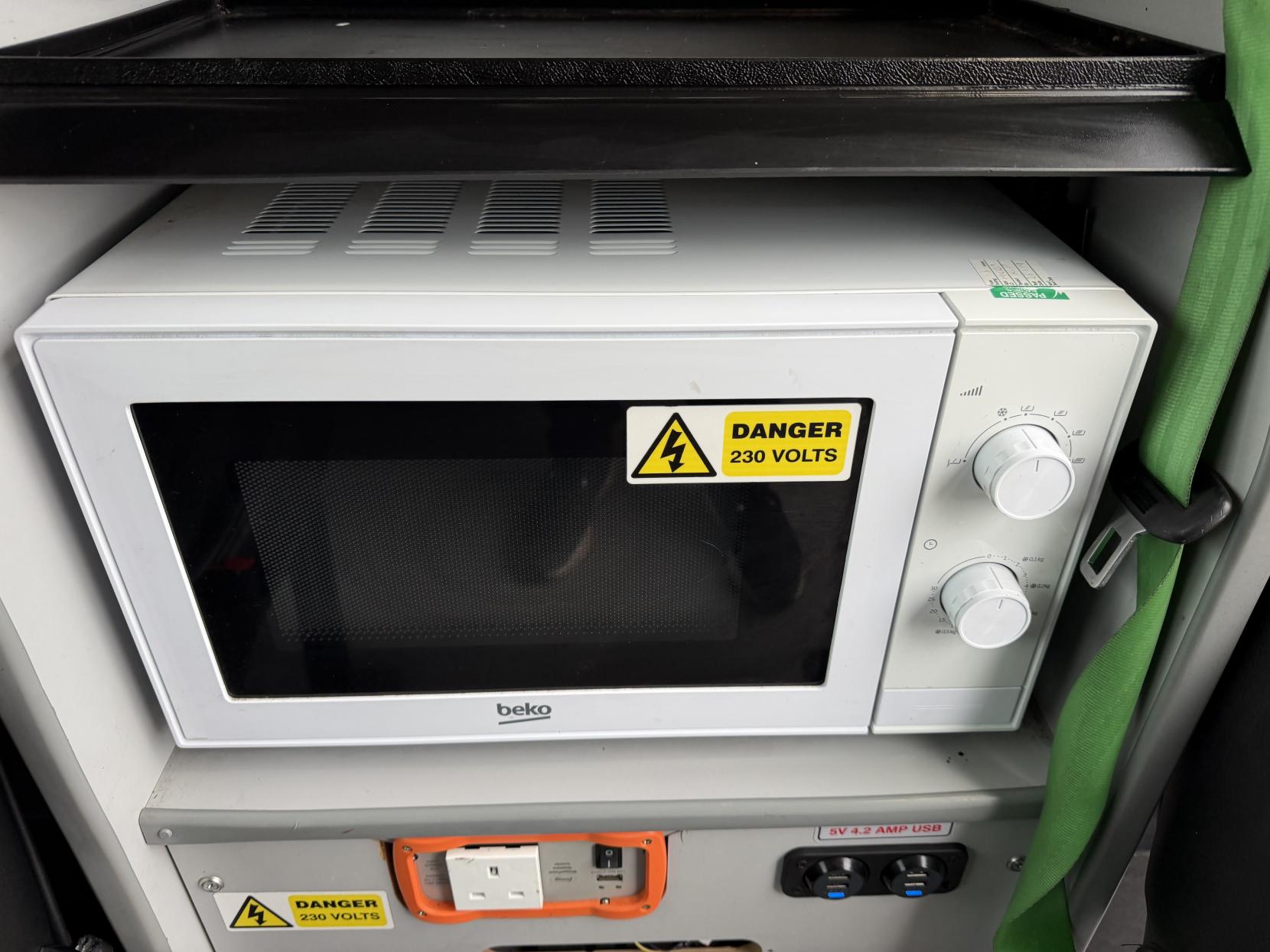 Vauxhall Movano 2.3 CDTi 3500 Panel Van 5dr Diesel Manual FWD L2 H2 Euro 6 (130 ps)