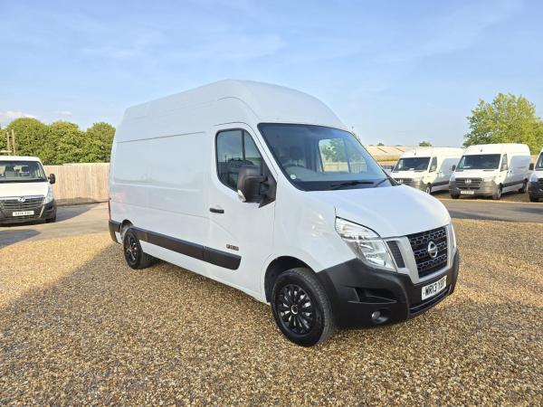 Nissan NV400 2.3 dCi 35 SE Panel Van 5dr Diesel Manual FWD L2 H3 Euro 5 (125 bhp)