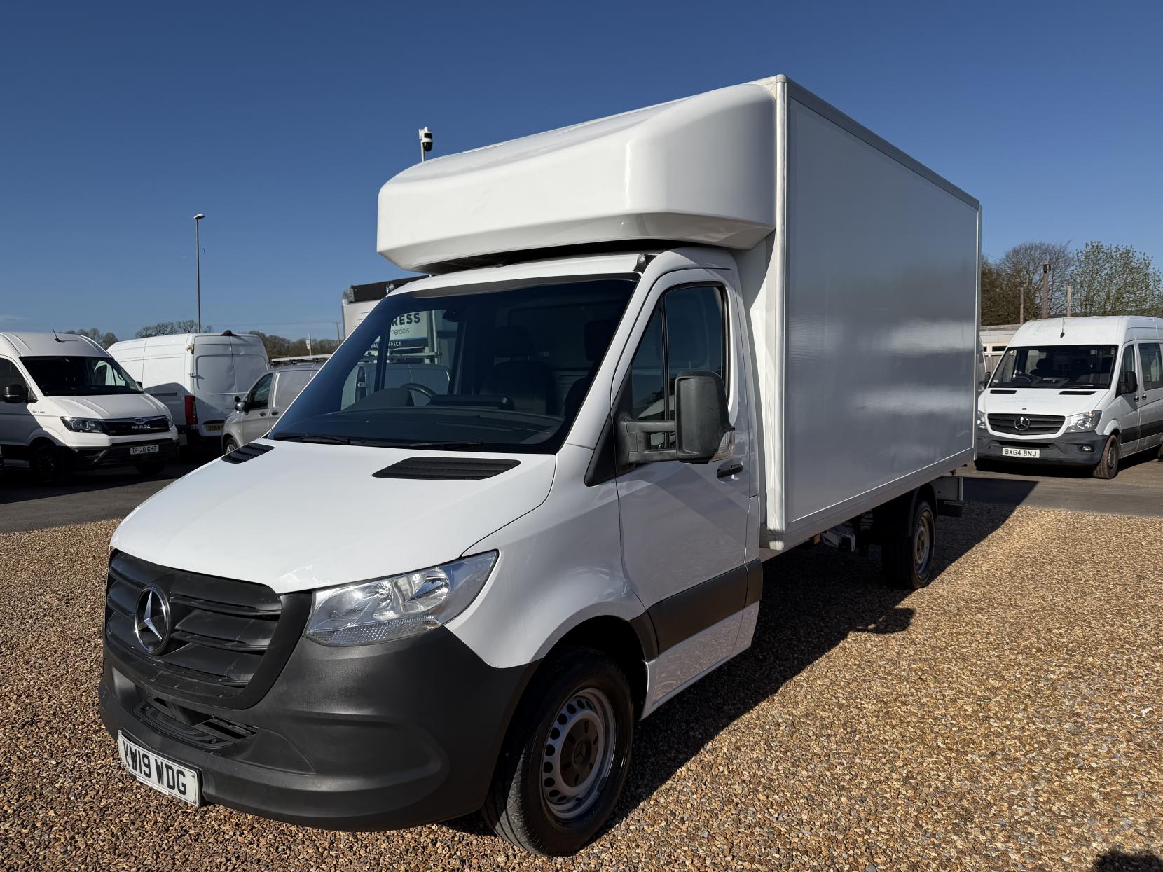 Mercedes-Benz Sprinter 2.1 314 CDI Chassis Cab 2dr Diesel Manual RWD L3 Euro 6 (s/s) (143 ps)