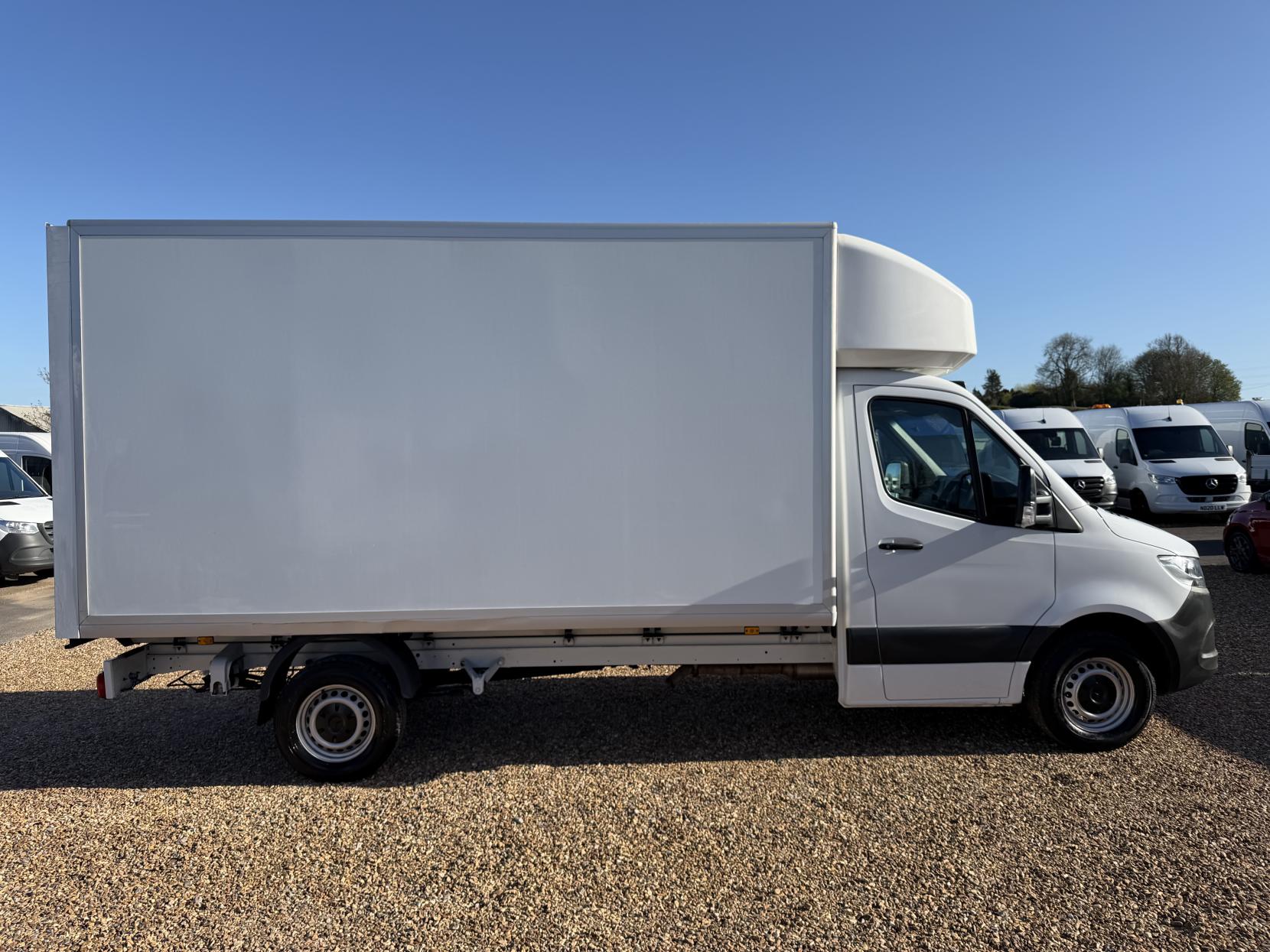 Mercedes-Benz Sprinter 2.1 314 CDI Chassis Cab 2dr Diesel Manual RWD L3 Euro 6 (s/s) (143 ps)