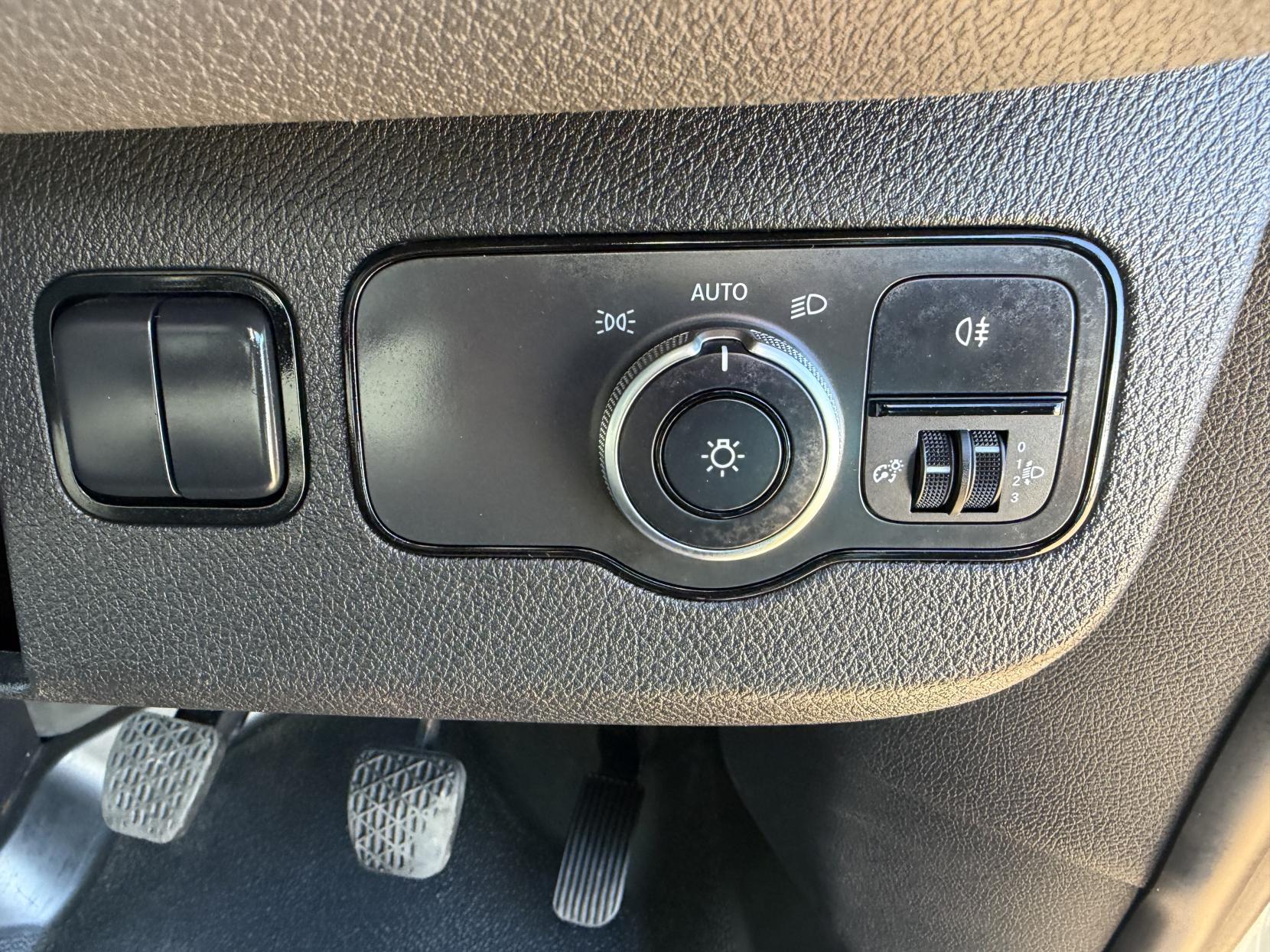 Mercedes-Benz Sprinter 2.1 314 CDI Chassis Cab 2dr Diesel Manual RWD L3 Euro 6 (s/s) (143 ps)