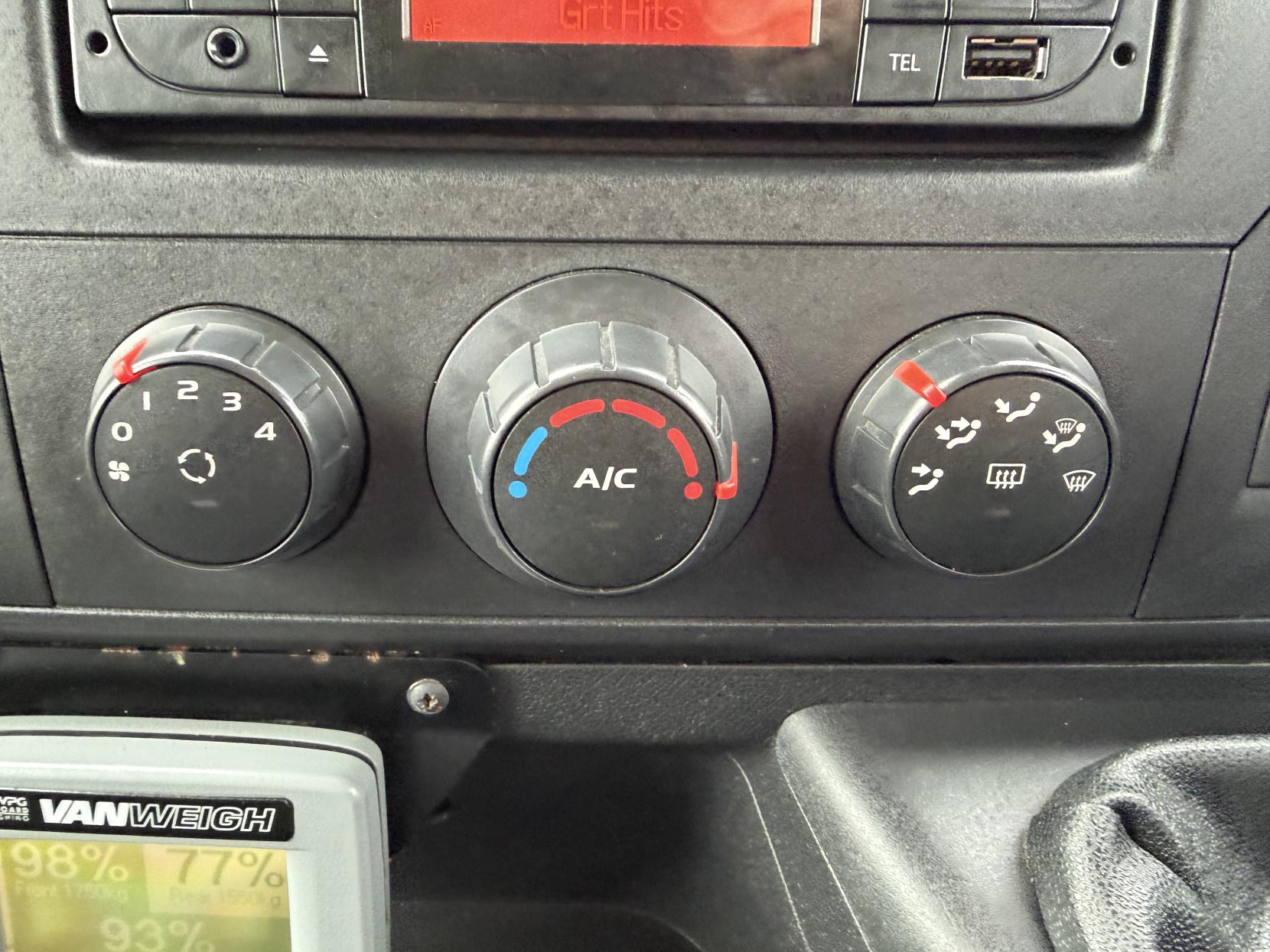 Vauxhall Movano 2.3 CDTi 3500 Panel Van 5dr Diesel Manual FWD L2 H2 Euro 6 (130 ps)