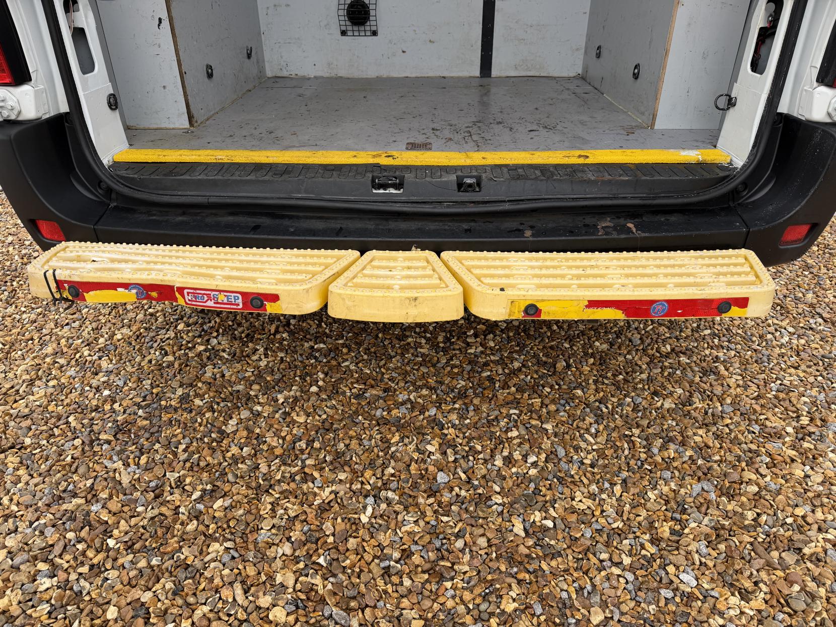 Vauxhall Movano 2.3 CDTi 3500 Panel Van 5dr Diesel Manual FWD L2 H2 Euro 6 (130 ps)