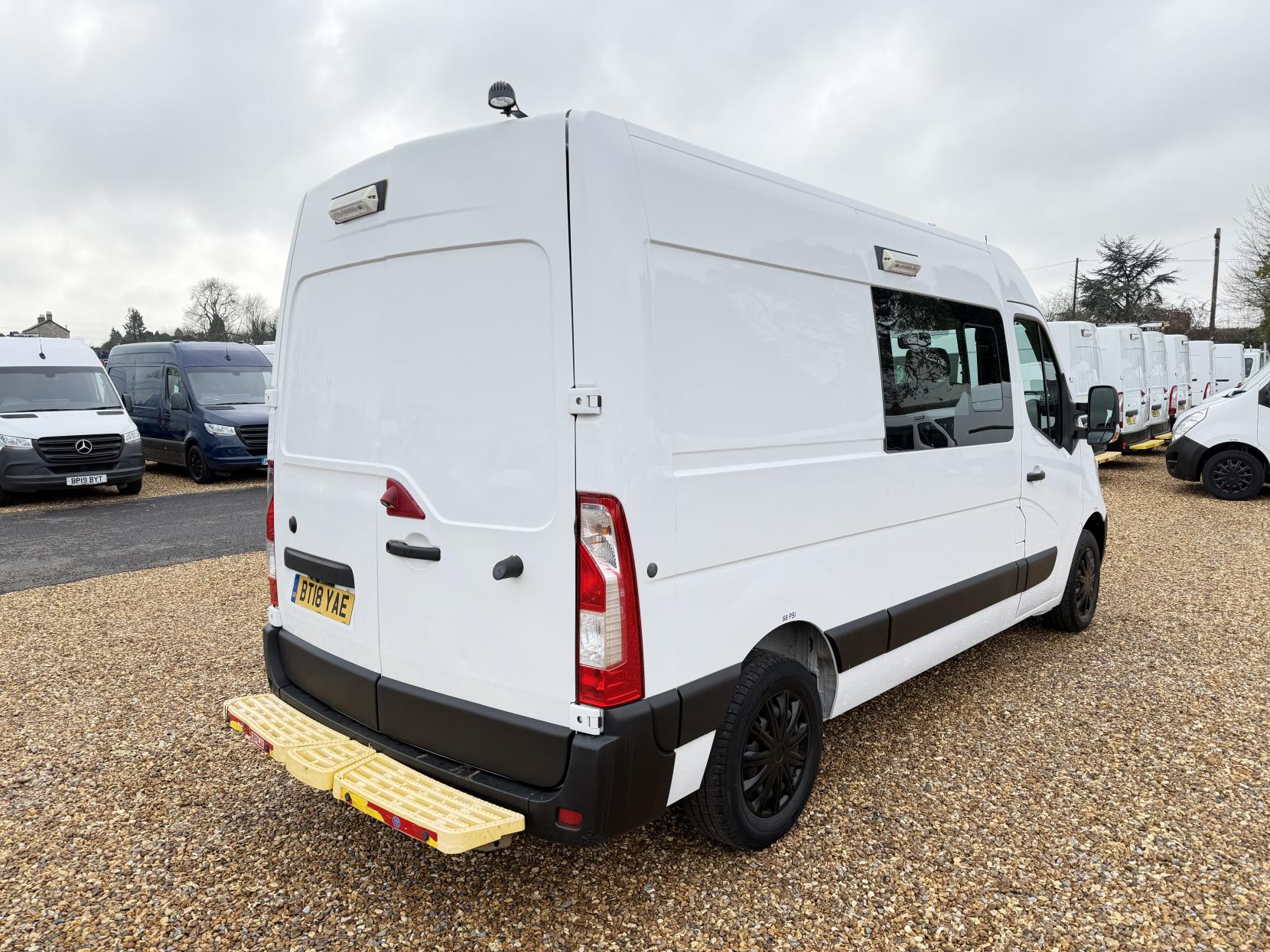 Vauxhall Movano 2.3 CDTi 3500 Panel Van 5dr Diesel Manual FWD L2 H2 Euro 6 (130 ps)