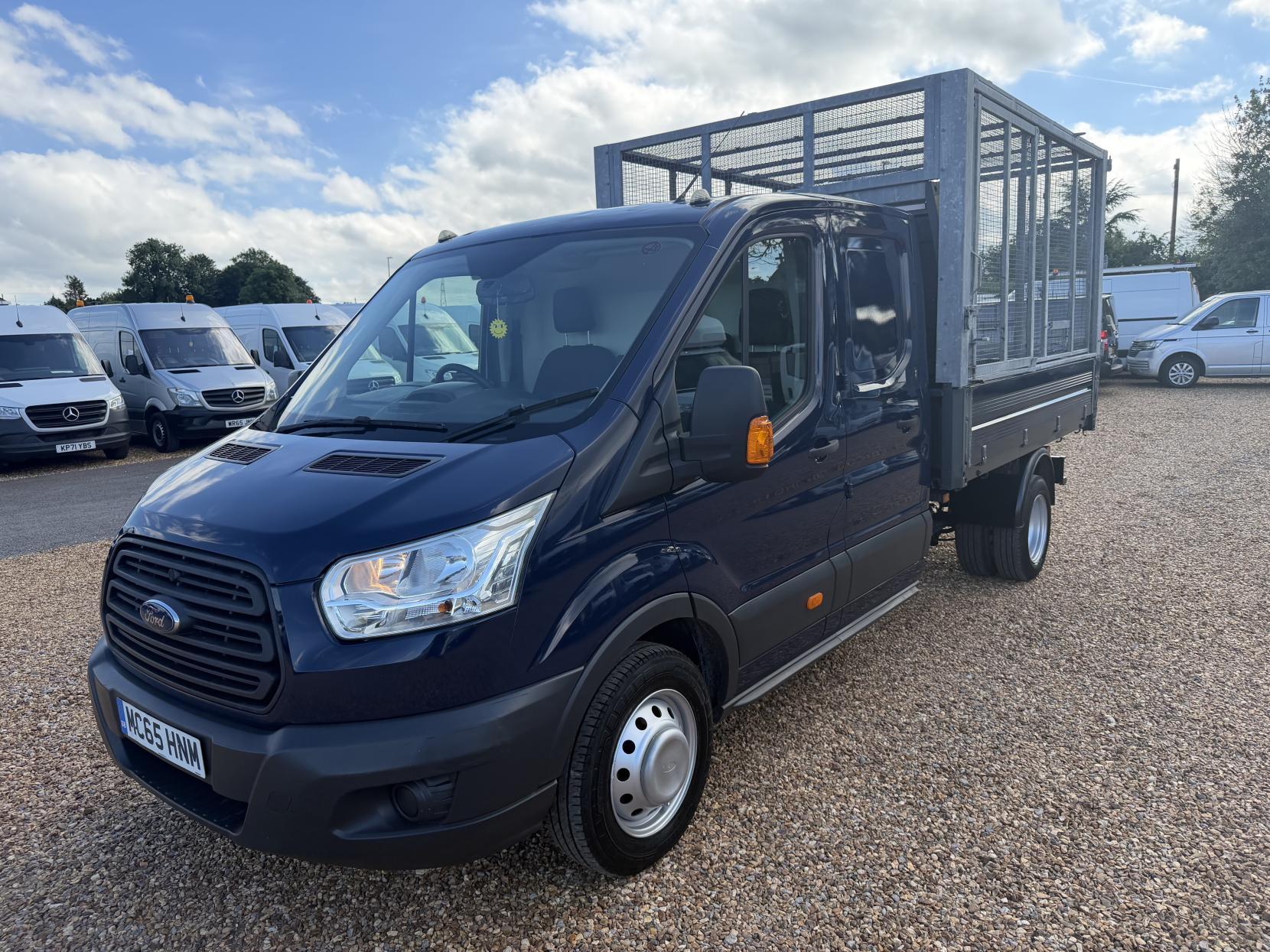 2016 Ford Transit 2.2 TDCi 350 Chassis Double Cab 4dr Diesel Manual RWD L3 H1 Euro 5 (DRW) (125 ps) - Thumbnail 53