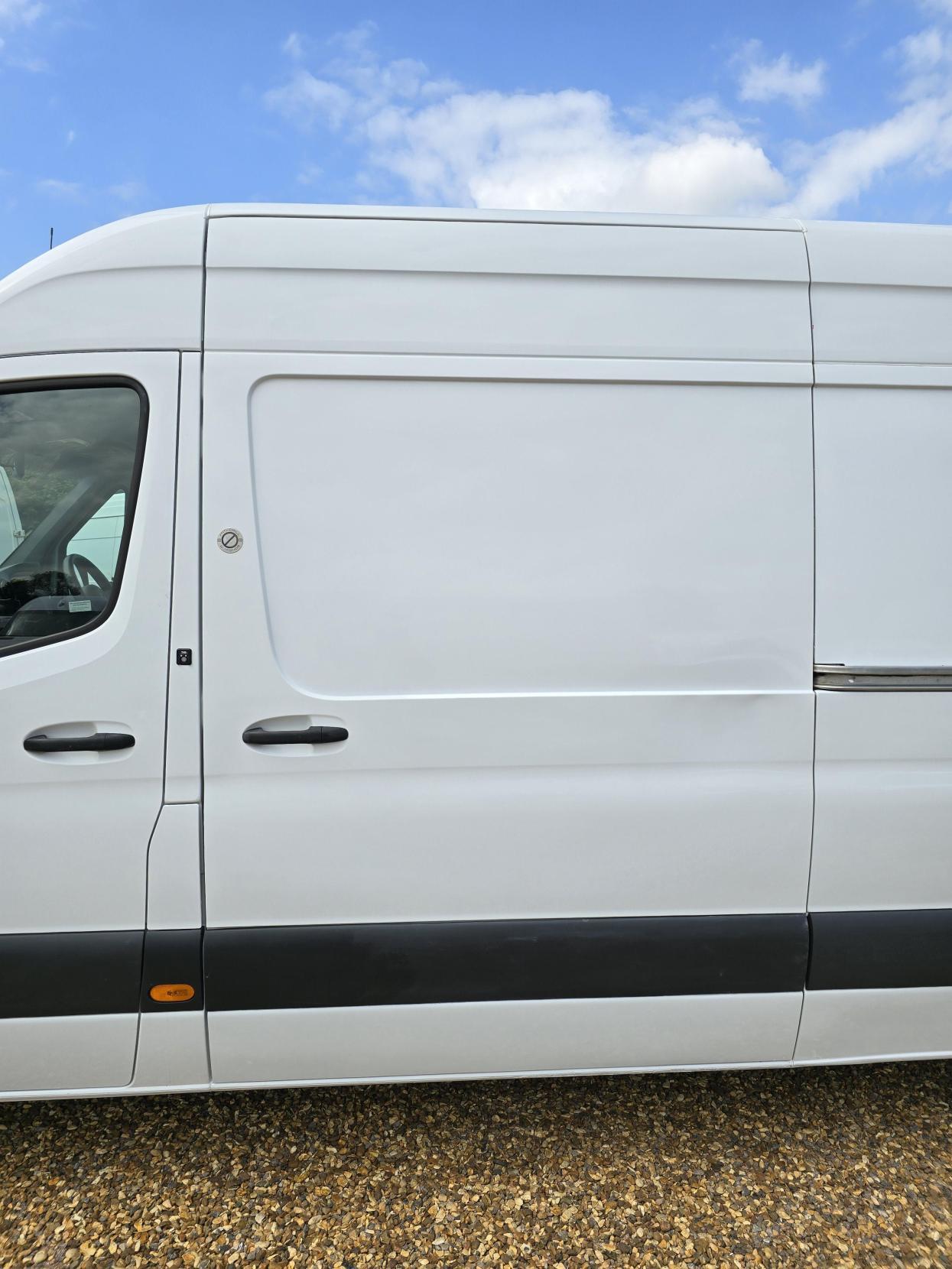Mercedes-Benz Sprinter 2.1 311 CDI Panel Van 5dr Diesel Manual RWD L3 H2 Euro 6 (114 ps)