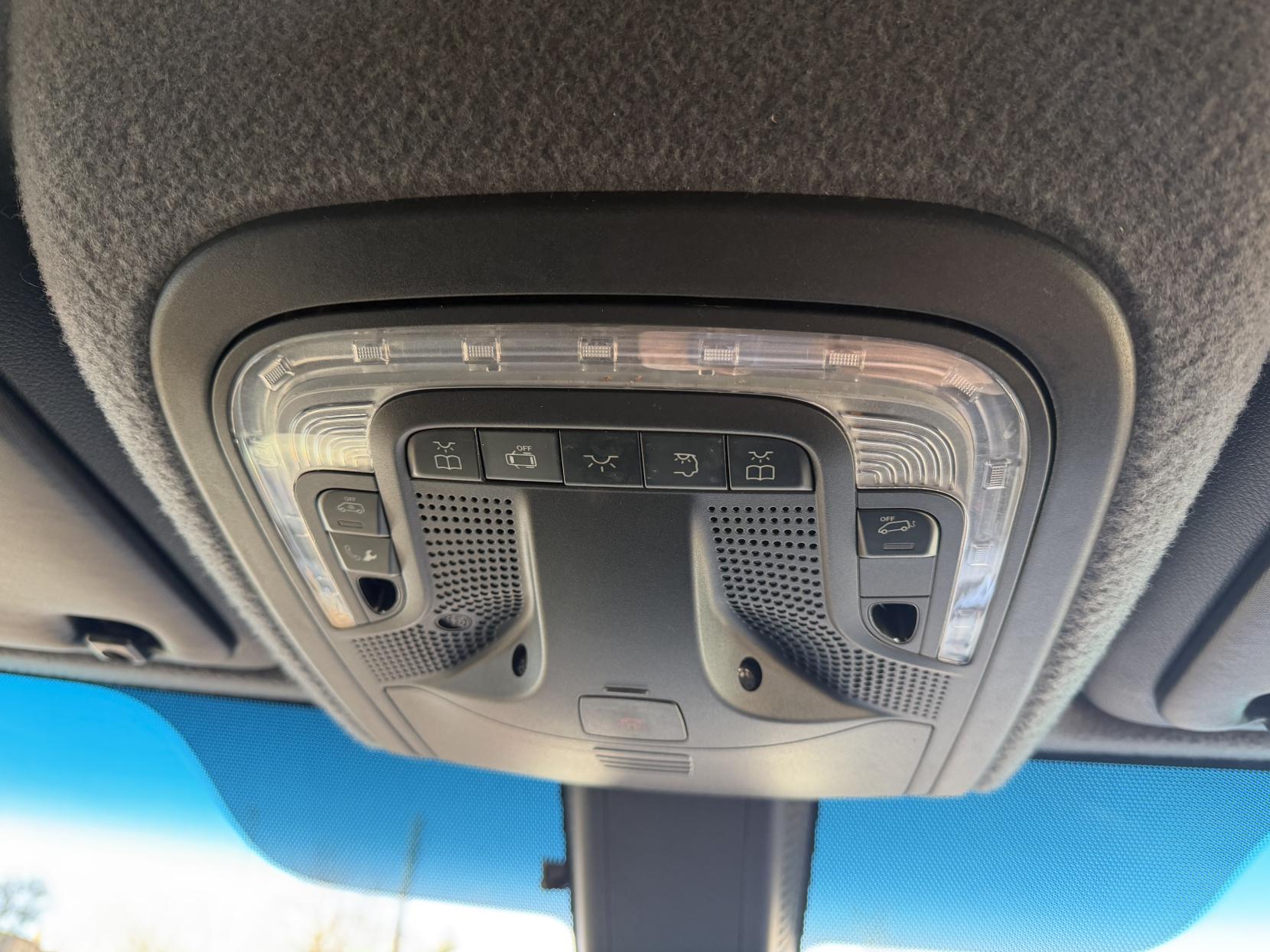 Mercedes-Benz Sprinter 2.1 316 CDI Panel Van 5dr Diesel Manual RWD L2 H2 Euro 6 (163 ps)