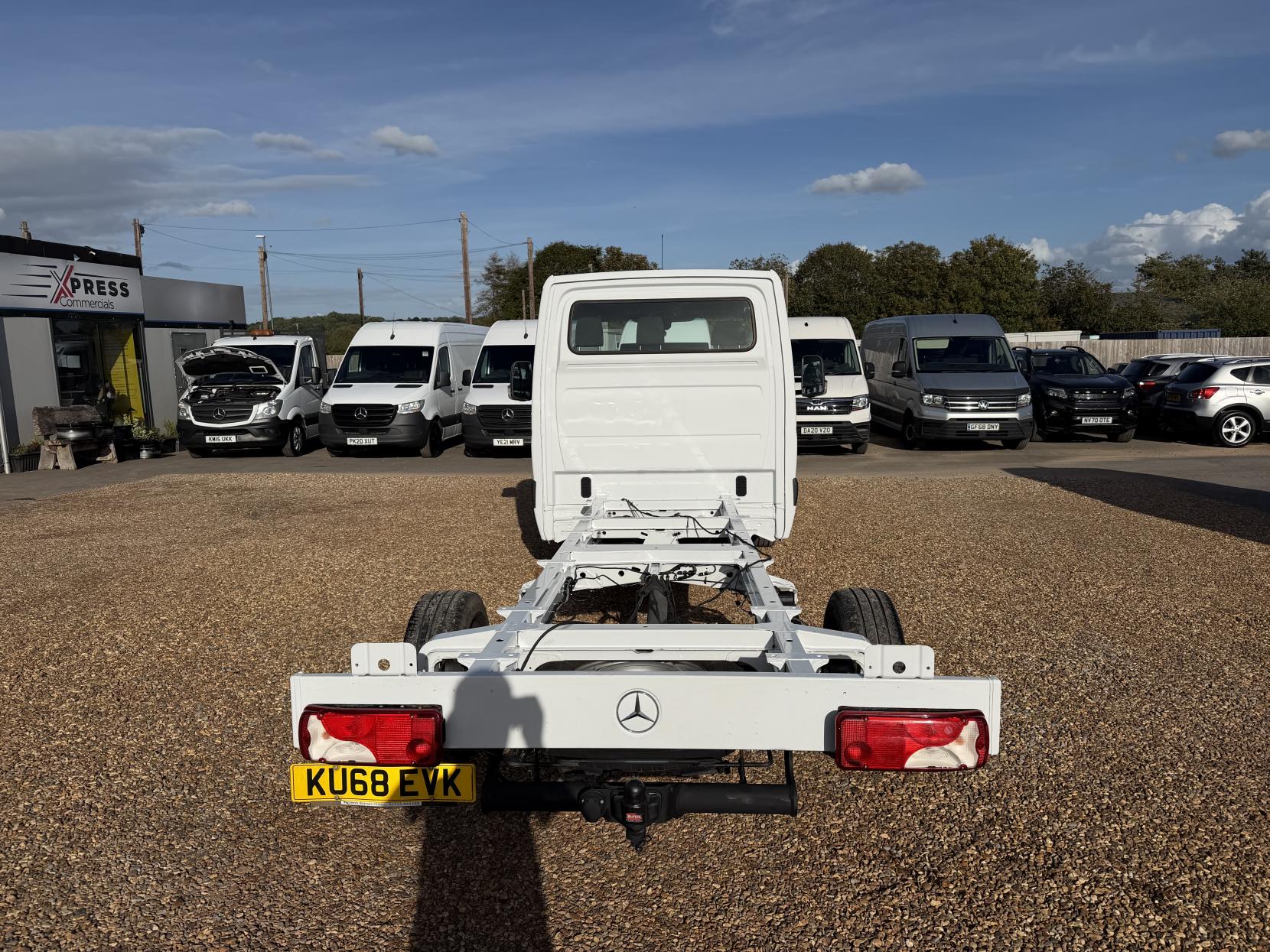 2018 Mercedes-Benz Sprinter 2.1 314 CDI Chassis Cab 2dr Diesel Manual RWD L3 Euro 6 (s/s) (143 ps) - Thumbnail 10