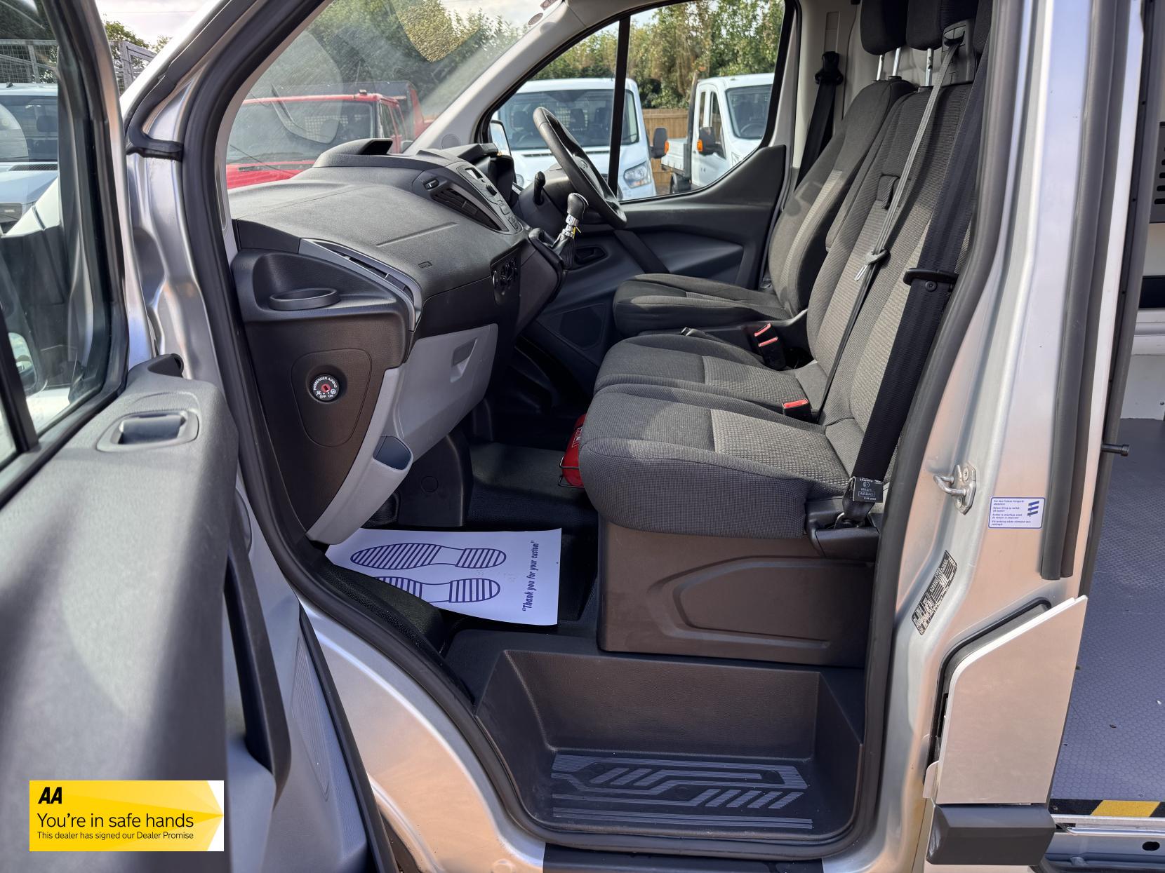 Ford Transit Custom 2.2 TDCi 310 ECOnetic Panel Van 5dr Diesel Manual L1 H1 (162 g/km, 98 bhp)