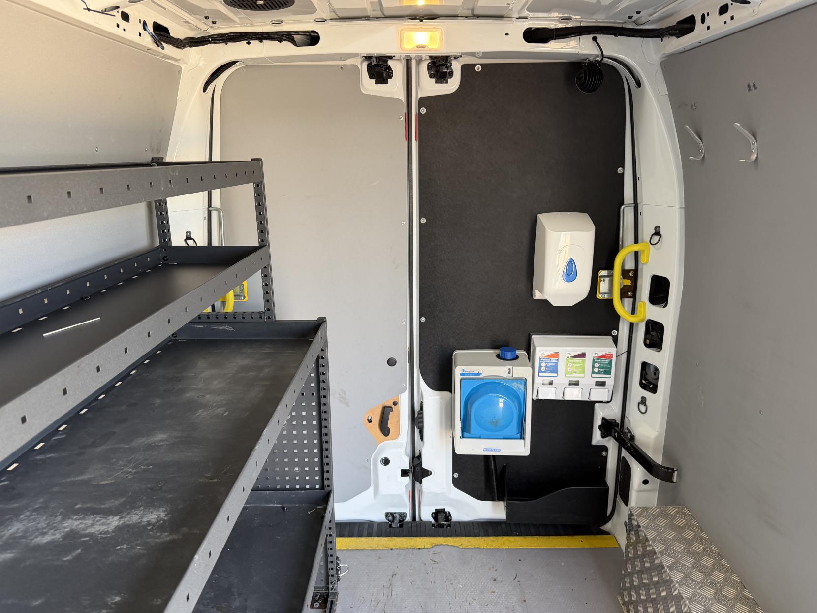 Vauxhall Movano 2.3 CDTi 3500 Panel Van 5dr Diesel Manual FWD L2 H2 Euro 6 (130 ps)