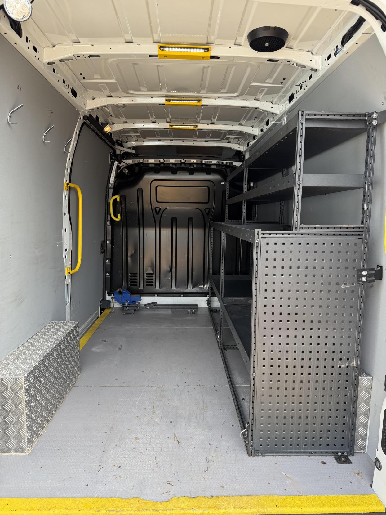 Vauxhall Movano 2.3 CDTi 3500 Panel Van 5dr Diesel Manual FWD L2 H2 Euro 6 (130 ps)