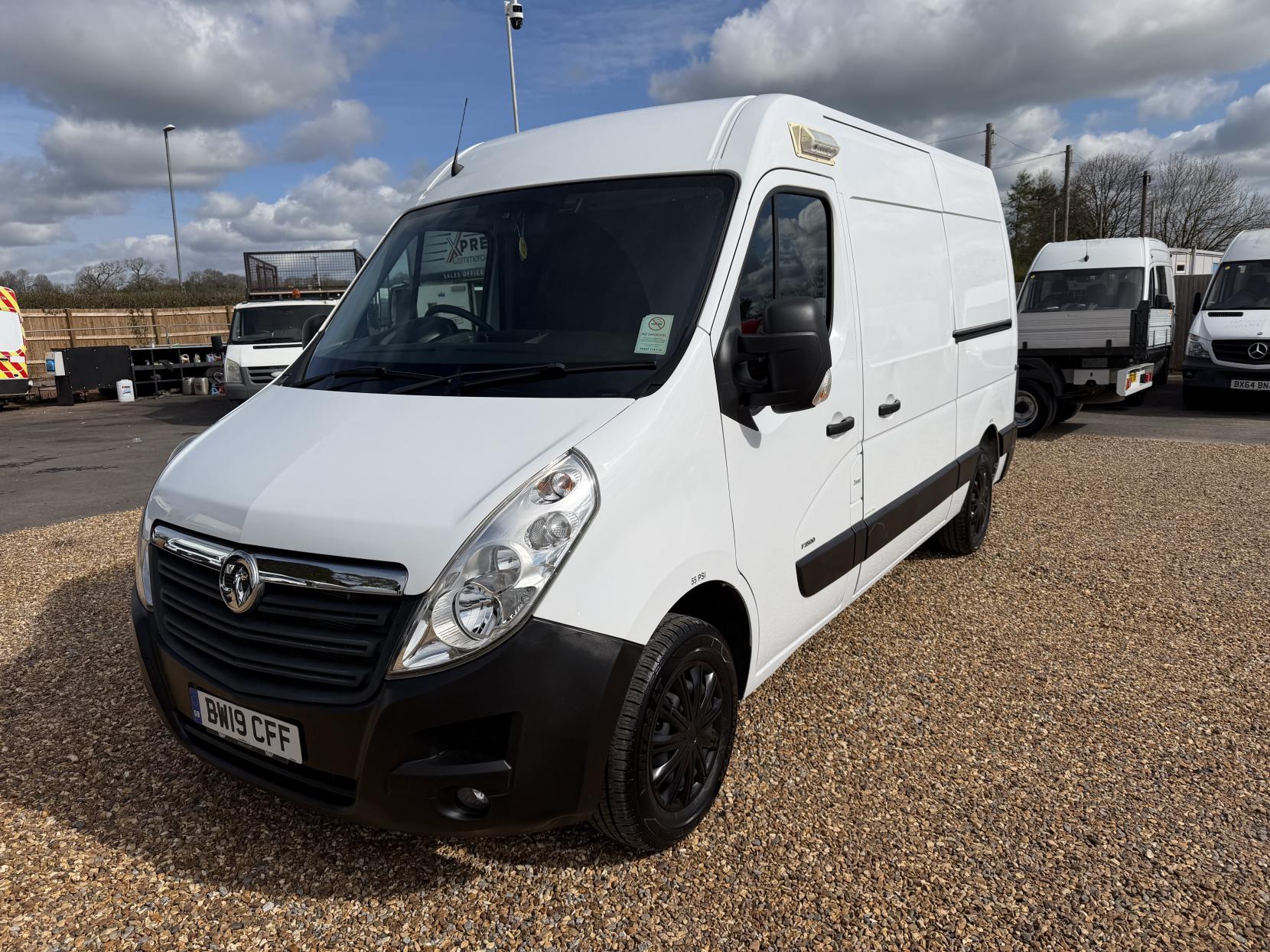 Vauxhall Movano 2.3 CDTi 3500 Panel Van 5dr Diesel Manual FWD L2 H2 Euro 6 (130 ps)