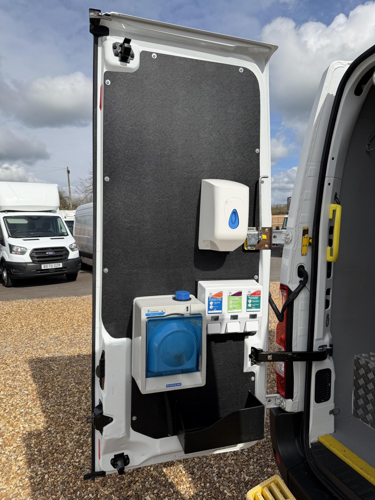 Vauxhall Movano 2.3 CDTi 3500 Panel Van 5dr Diesel Manual FWD L2 H2 Euro 6 (130 ps)