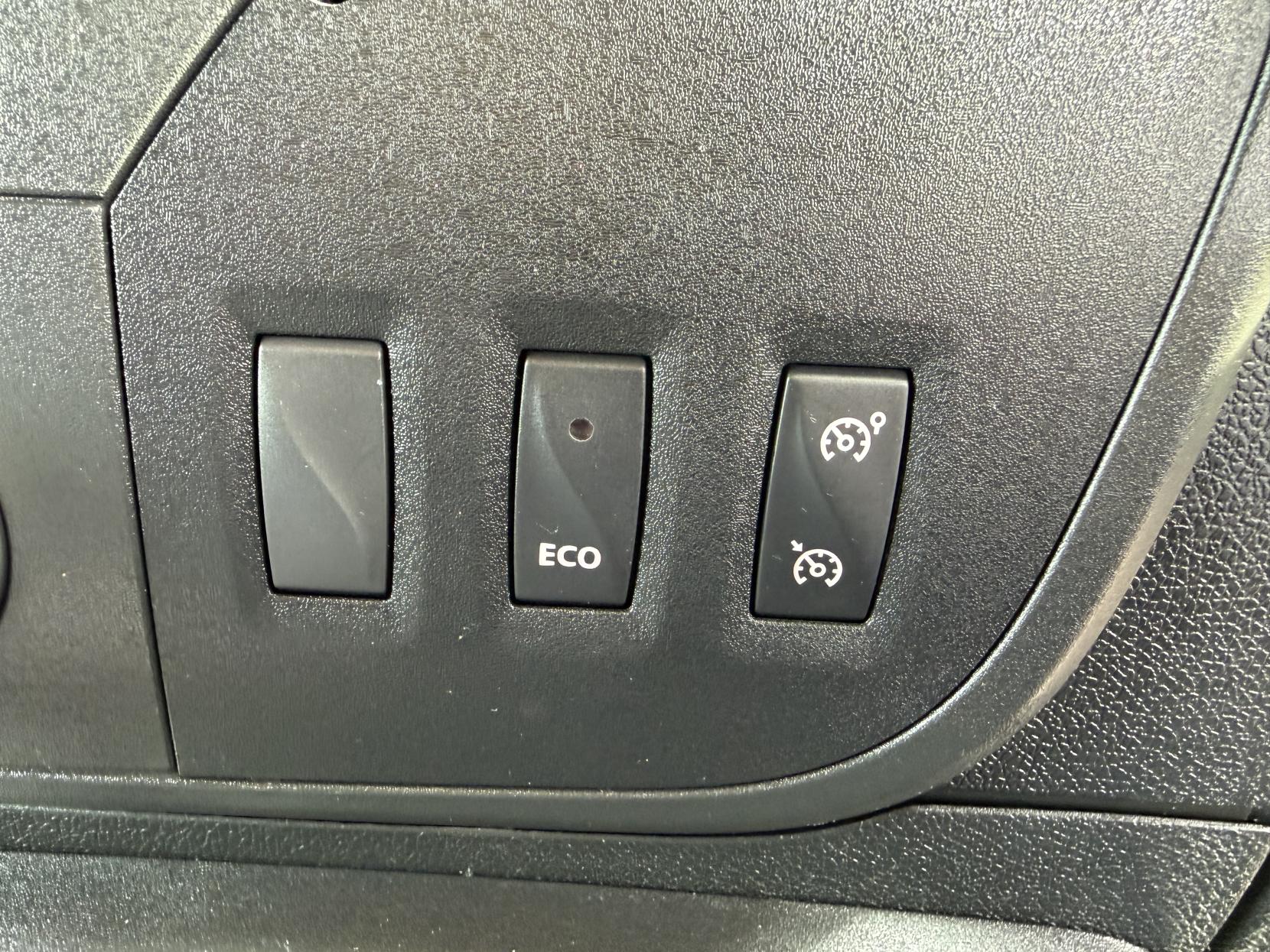 Vauxhall Movano 2.3 CDTi 3500 Panel Van 5dr Diesel Manual FWD L2 H2 Euro 6 (130 ps)