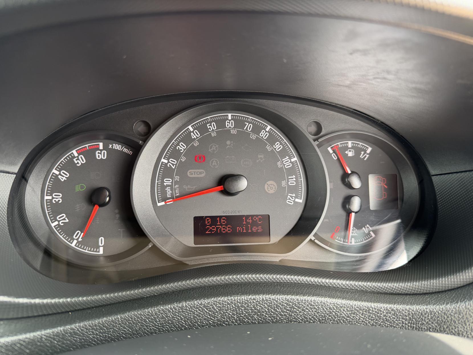 Vauxhall Movano 2.3 CDTi 3500 Panel Van 5dr Diesel Manual FWD L2 H2 Euro 6 (130 ps)