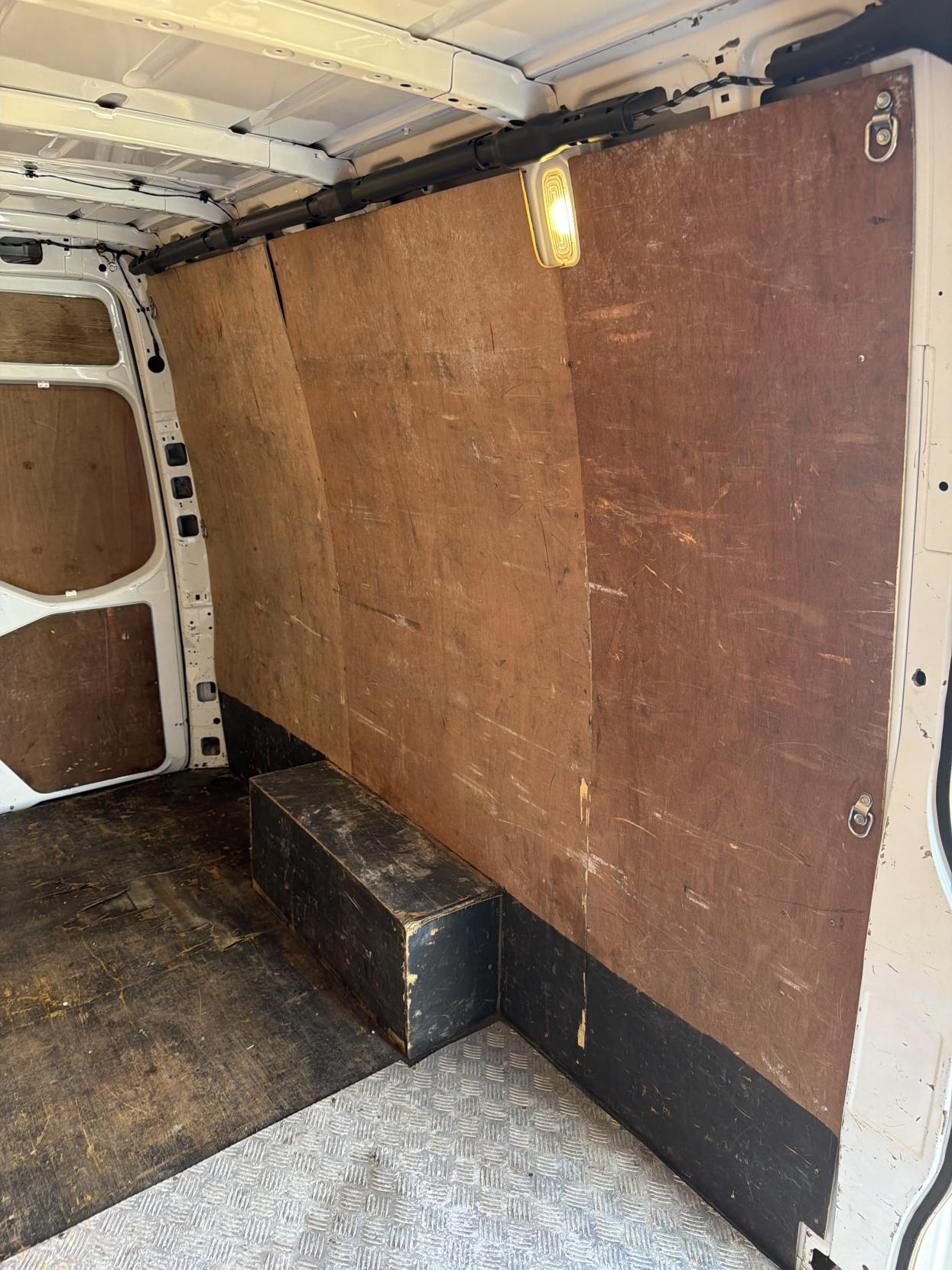 Mercedes-Benz Sprinter 2.1 314 CDI Panel Van 5dr Diesel Manual RWD L3 H2 Euro 6 (143 ps)