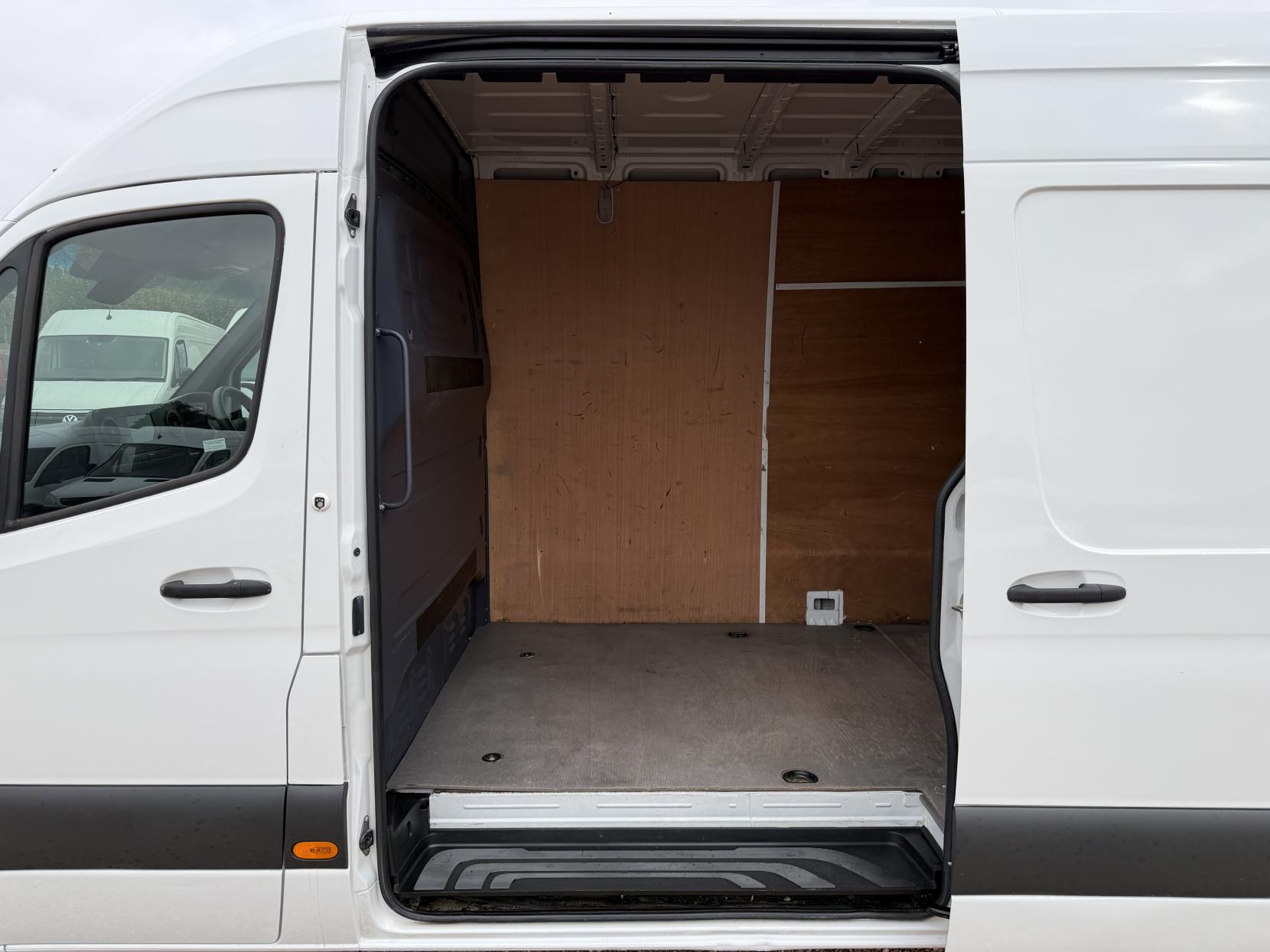 2020 Mercedes-Benz Sprinter 2.1 311 CDI Panel Van 5dr Diesel Manual RWD L3 H2 Euro 6 (114 ps) - Thumbnail 33