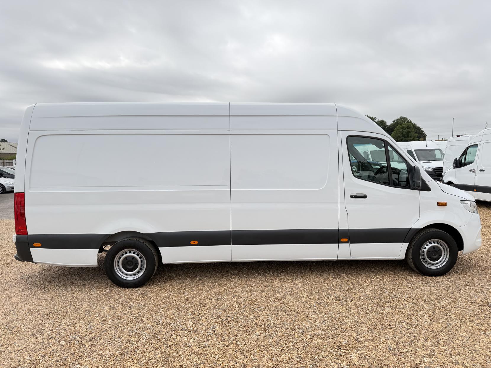 2020 Mercedes-Benz Sprinter 2.1 311 CDI Panel Van 5dr Diesel Manual RWD L3 H2 Euro 6 (114 ps) - Thumbnail 12