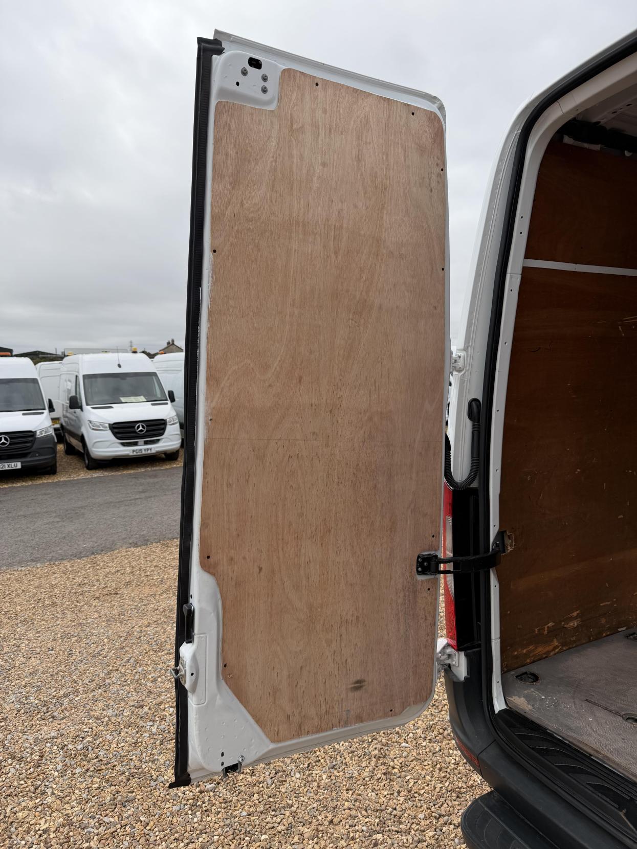 2020 Mercedes-Benz Sprinter 2.1 311 CDI Panel Van 5dr Diesel Manual RWD L3 H2 Euro 6 (114 ps) - Thumbnail 44