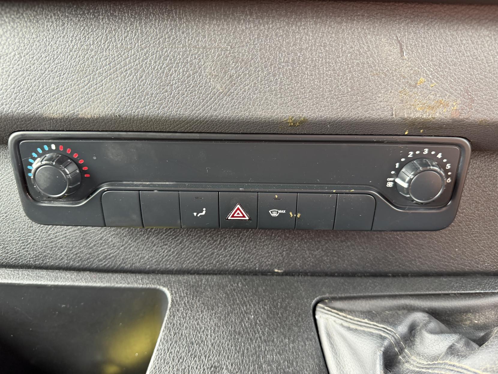 2020 Mercedes-Benz Sprinter 2.1 311 CDI Panel Van 5dr Diesel Manual RWD L3 H2 Euro 6 (114 ps) - Thumbnail 30