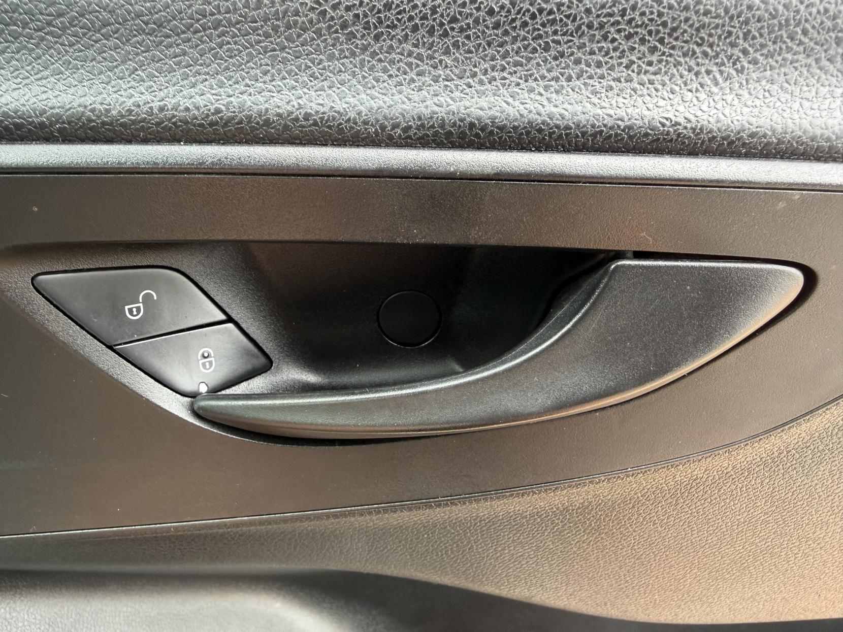 2020 Mercedes-Benz Sprinter 2.1 311 CDI Panel Van 5dr Diesel Manual RWD L3 H2 Euro 6 (114 ps) - Thumbnail 19