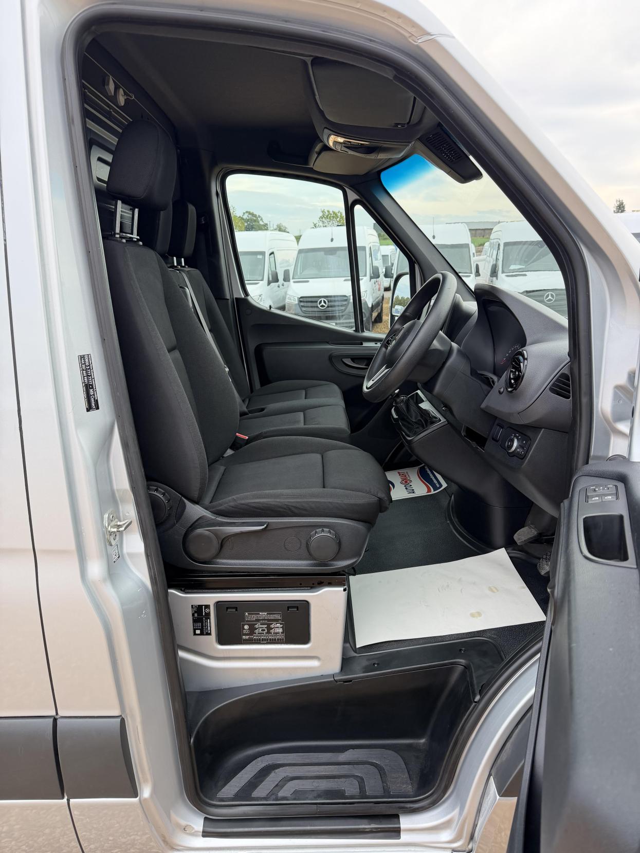 2020 Mercedes-Benz Sprinter 2.1 314 CDI Panel Van 5dr Diesel Manual FWD L1 H1 Euro 6 (143 ps) - Thumbnail 14