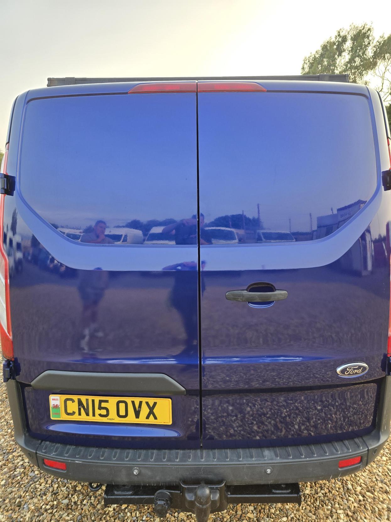 Ford Transit Custom 2.2 TDCi 270 Trend Panel Van 5dr Diesel Manual L1 H1 (186 g/km, 123 bhp)