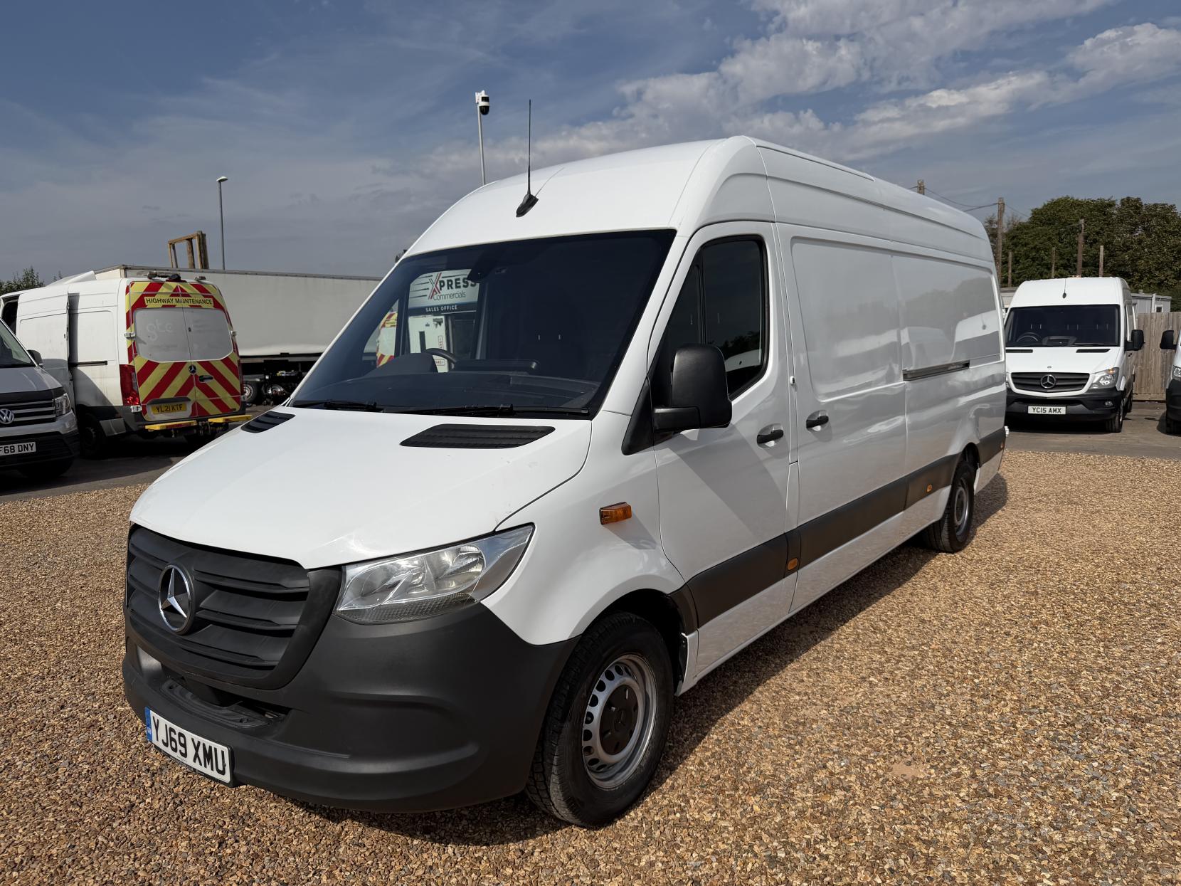 2019 Mercedes-Benz Sprinter 2.1 311 CDI Panel Van 5dr Diesel Manual RWD L3 H2 Euro 6 (114 ps) - Thumbnail 2