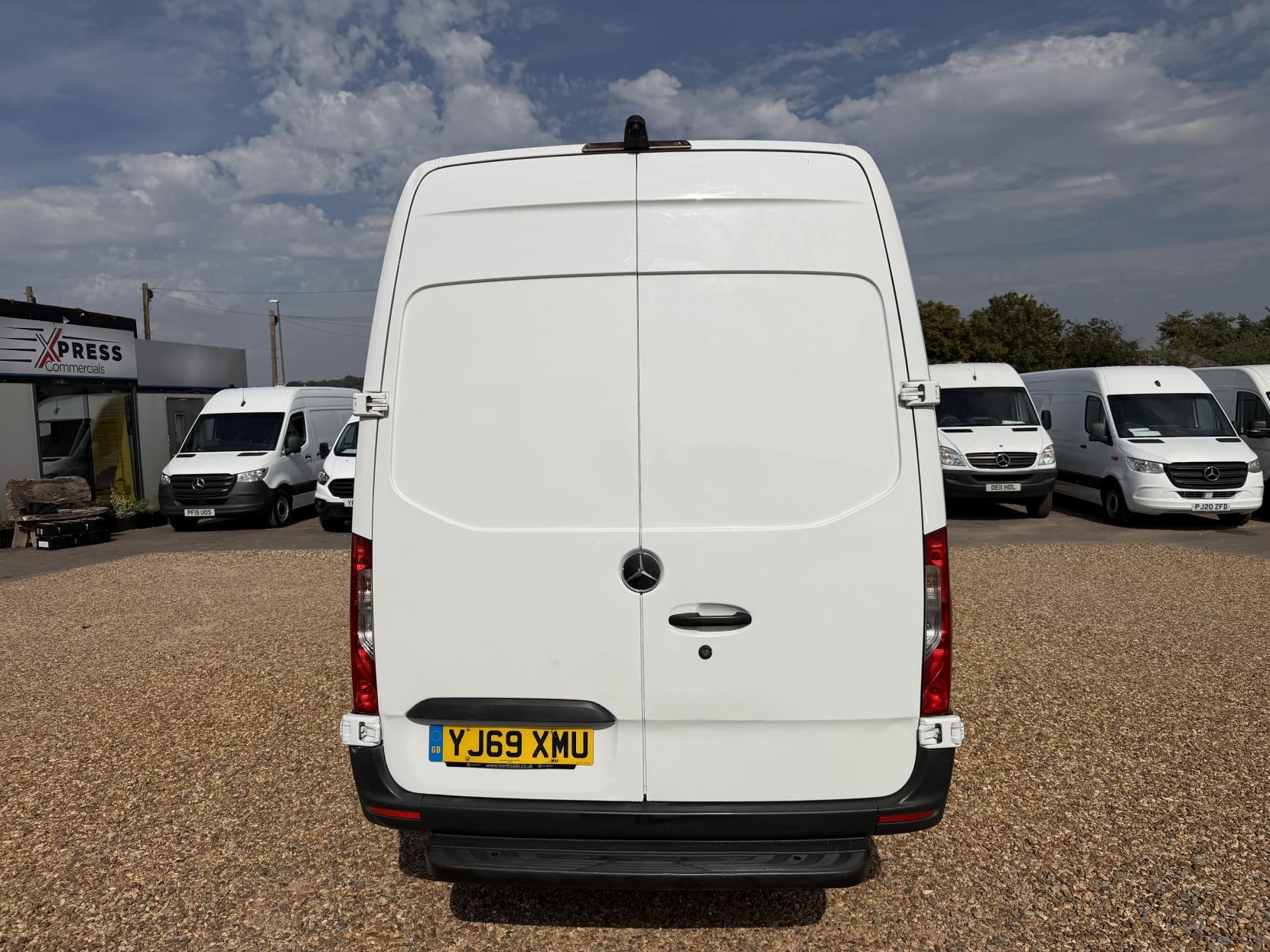 2019 Mercedes-Benz Sprinter 2.1 311 CDI Panel Van 5dr Diesel Manual RWD L3 H2 Euro 6 (114 ps) - Thumbnail 10