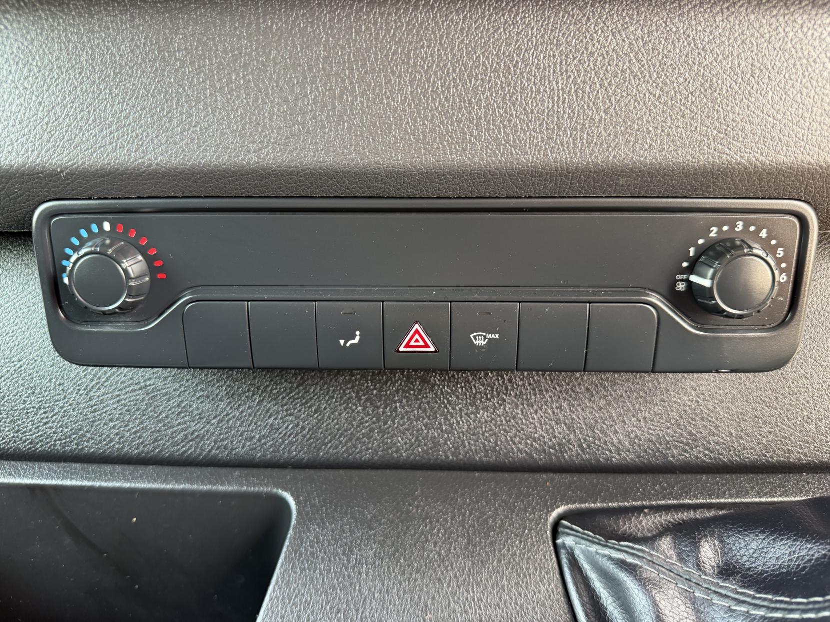 2019 Mercedes-Benz Sprinter 2.1 311 CDI Panel Van 5dr Diesel Manual RWD L3 H2 Euro 6 (114 ps) - Thumbnail 28