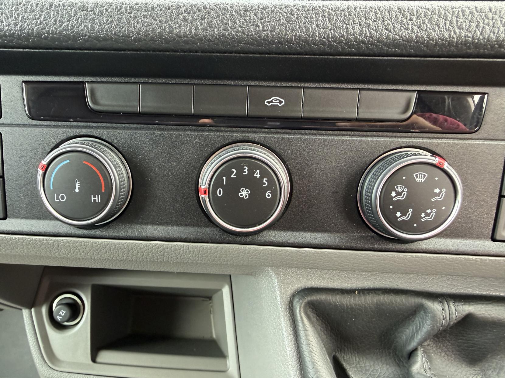 2020 MAN TGE 2.0 3140d Panel Van 5dr Diesel Manual FWD LWB High Roof Euro 6 (s/s) (140 ps) - Thumbnail 25