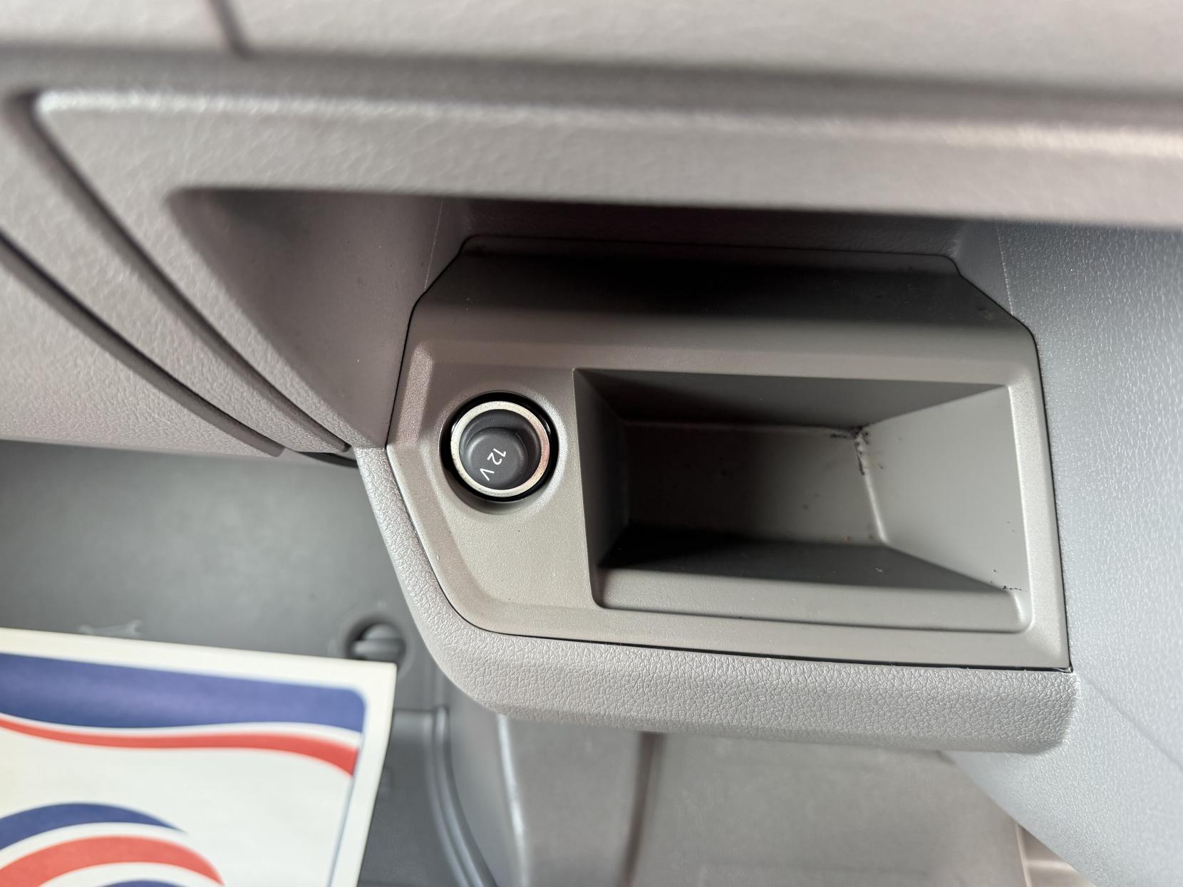 2020 MAN TGE 2.0 3140d Panel Van 5dr Diesel Manual FWD LWB High Roof Euro 6 (s/s) (140 ps) - Thumbnail 29