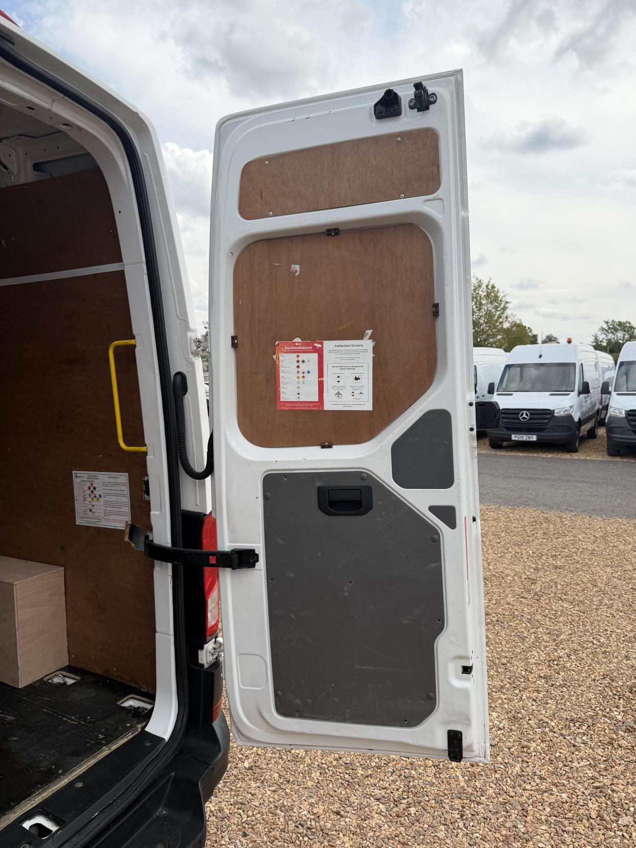 2020 MAN TGE 2.0 3140d Panel Van 5dr Diesel Manual FWD LWB High Roof Euro 6 (s/s) (140 ps) - Thumbnail 42
