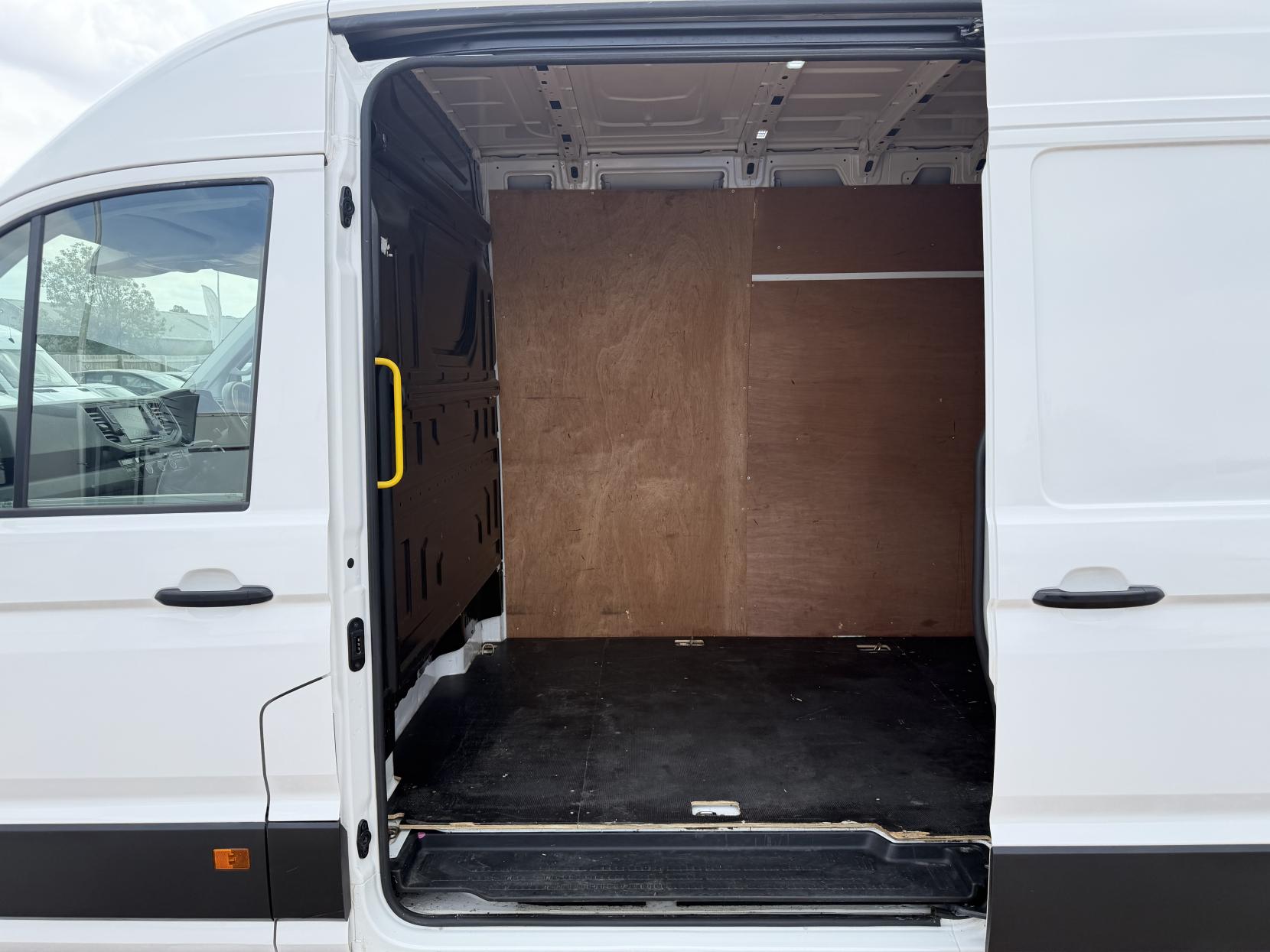 2020 MAN TGE 2.0 3140d Panel Van 5dr Diesel Manual FWD LWB High Roof Euro 6 (s/s) (140 ps) - Thumbnail 35