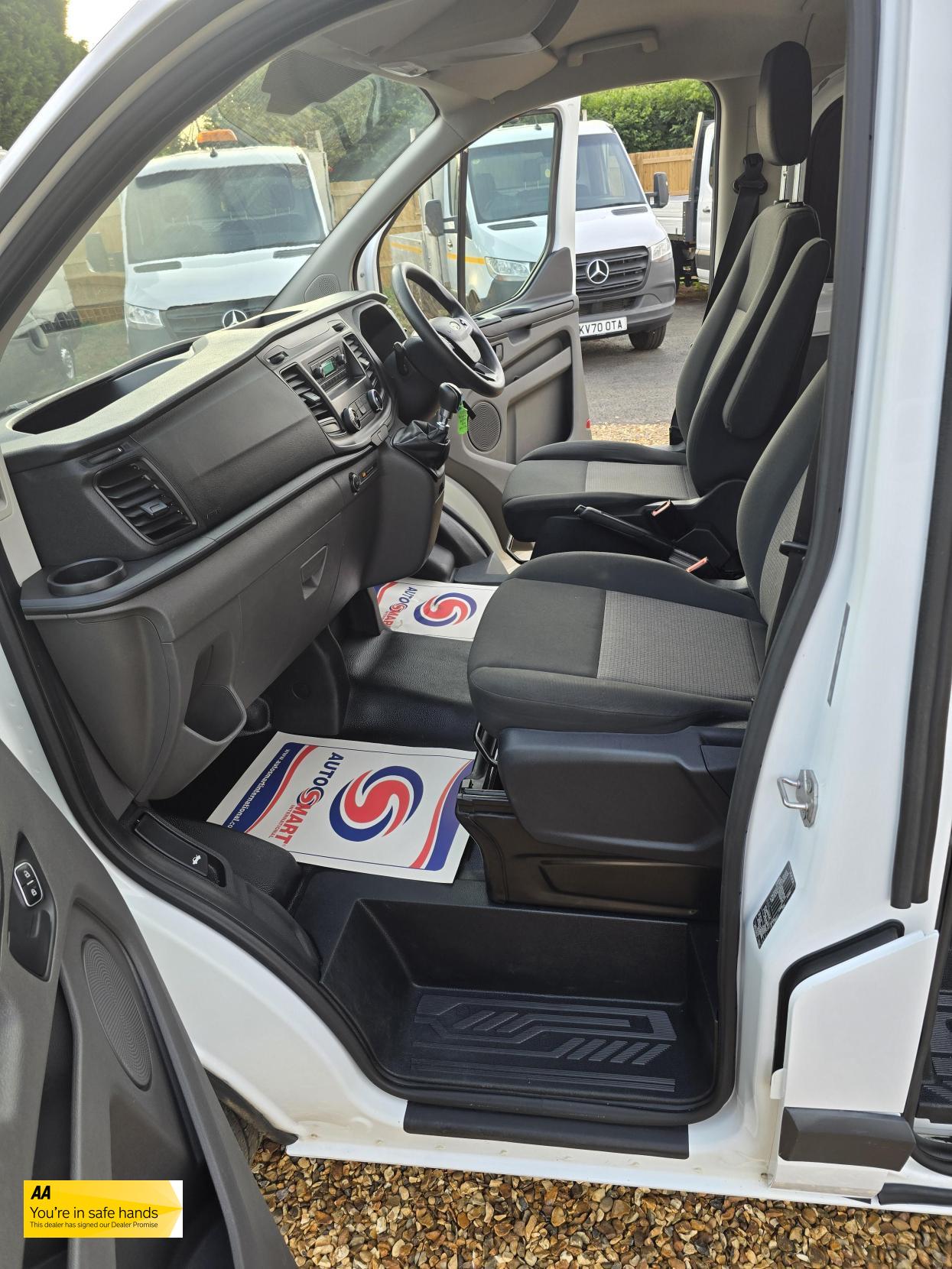 Ford Transit Custom 2.0 280 EcoBlue Crew Van Double Cab 5dr Diesel Manual L1 H1 Euro 6 (5 Seat) (105 ps)