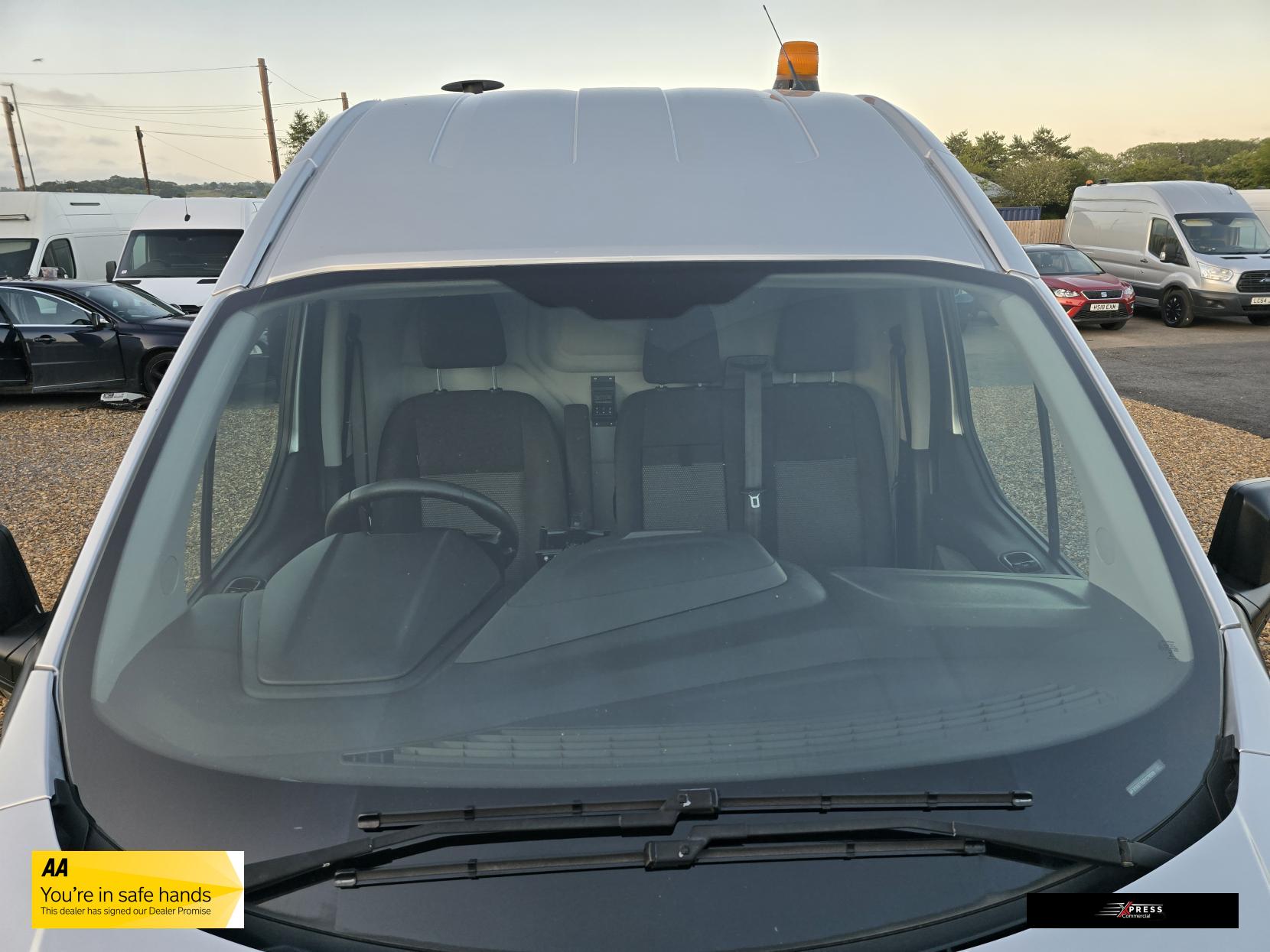 Ford Transit Custom Transit Custom 2.2 TDCi 310 ECOnetic Panel Van 5dr Diesel Manual L1 H1 (162 g/km, 98 bhp)