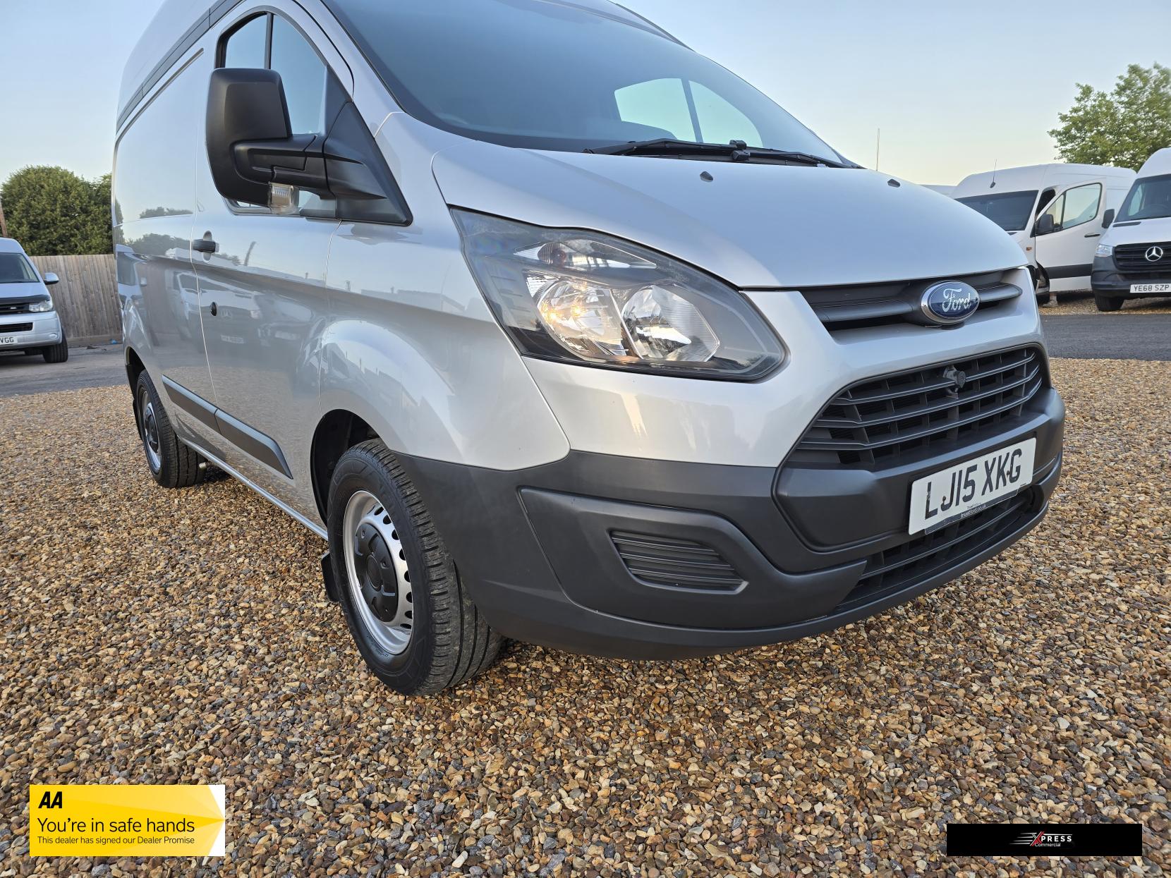 Ford Transit Custom Transit Custom 2.2 TDCi 310 ECOnetic Panel Van 5dr Diesel Manual L1 H1 (162 g/km, 98 bhp)